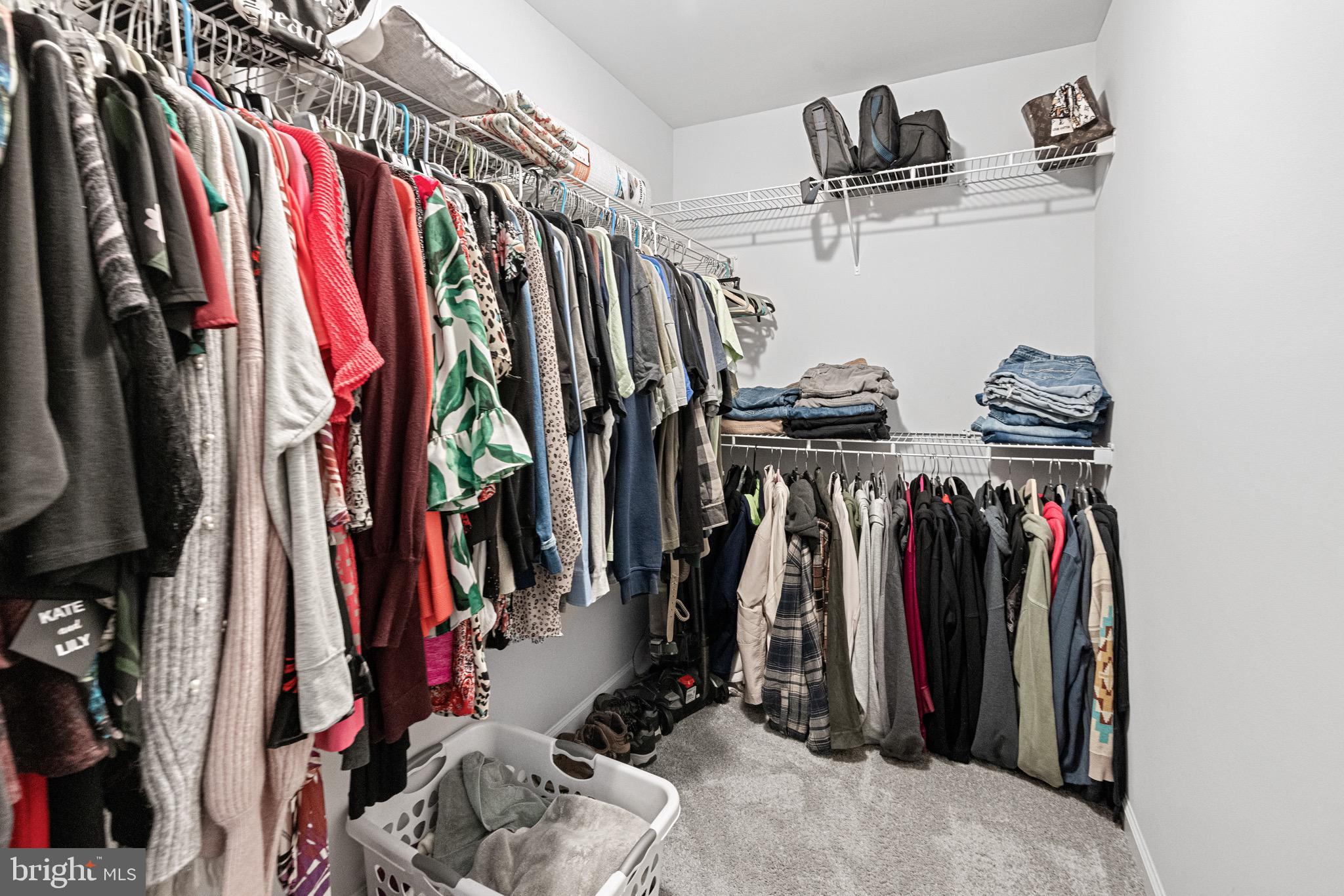 SHANNONDALE - Residential