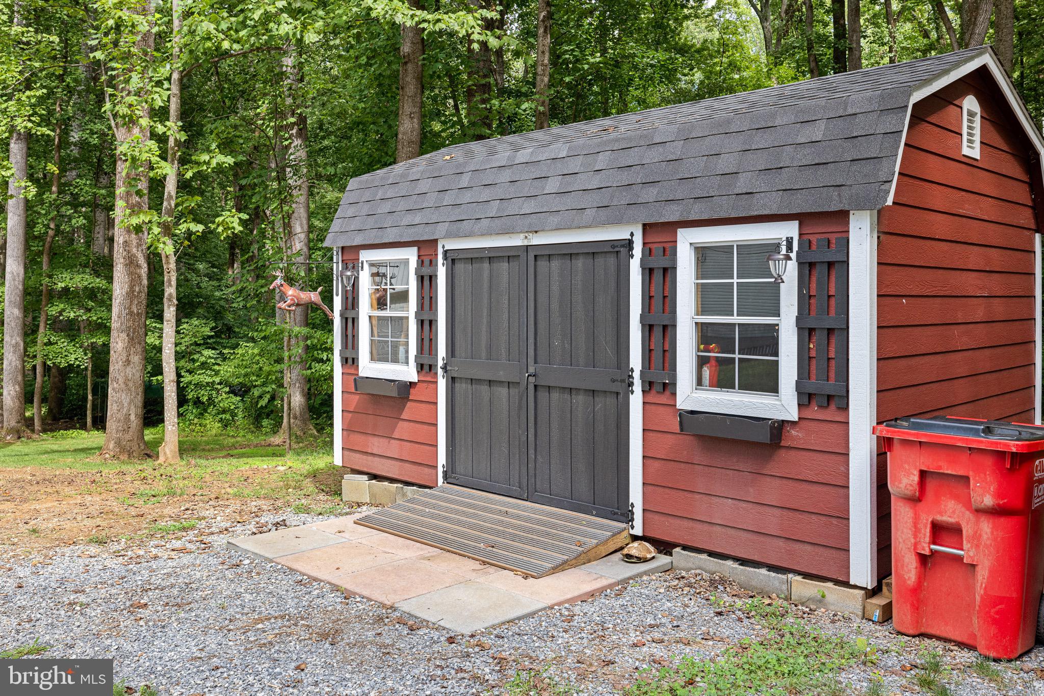 SHANNONDALE - Residential