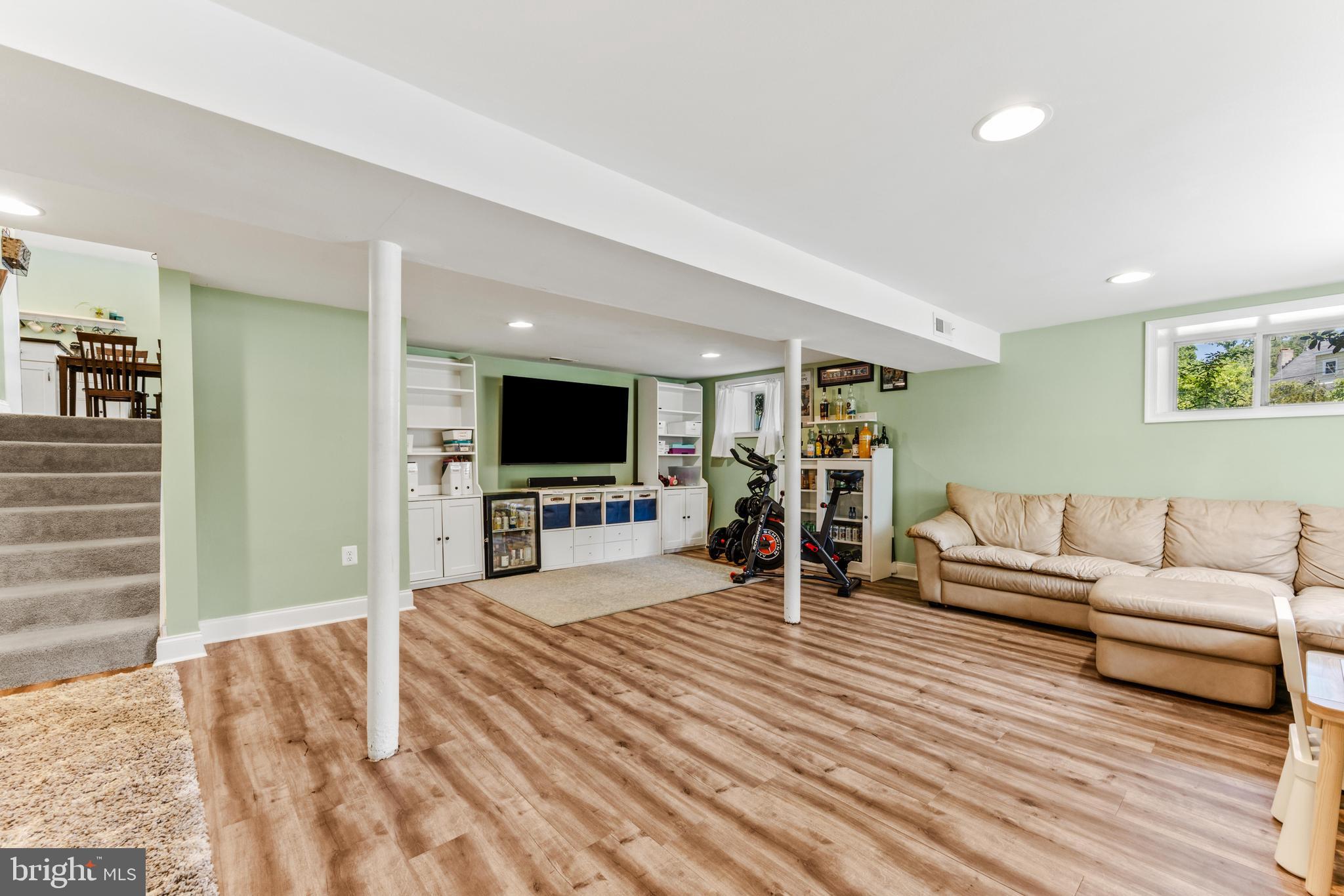 HALETHORPE TERRACE - Residential