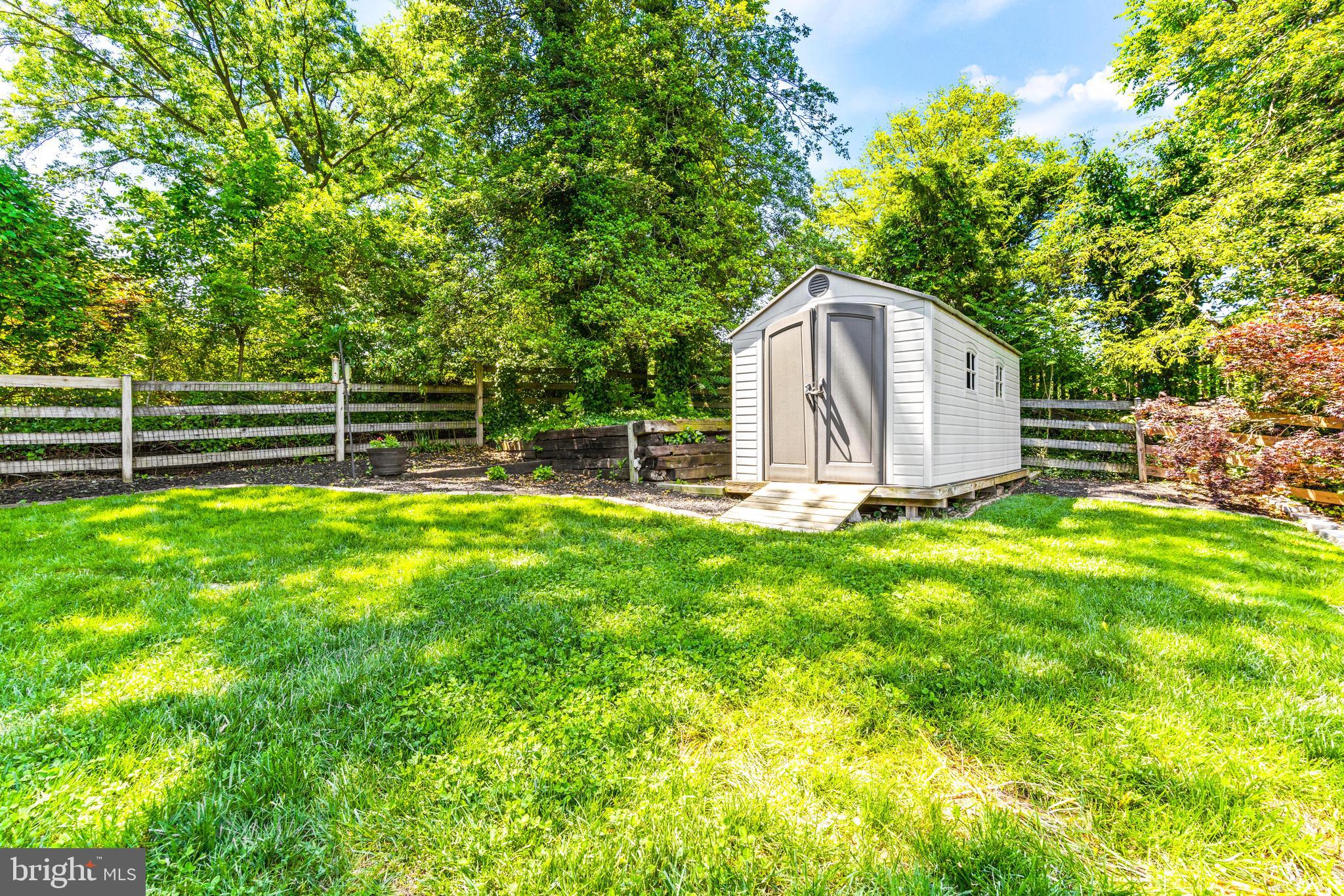 HALETHORPE TERRACE - Residential