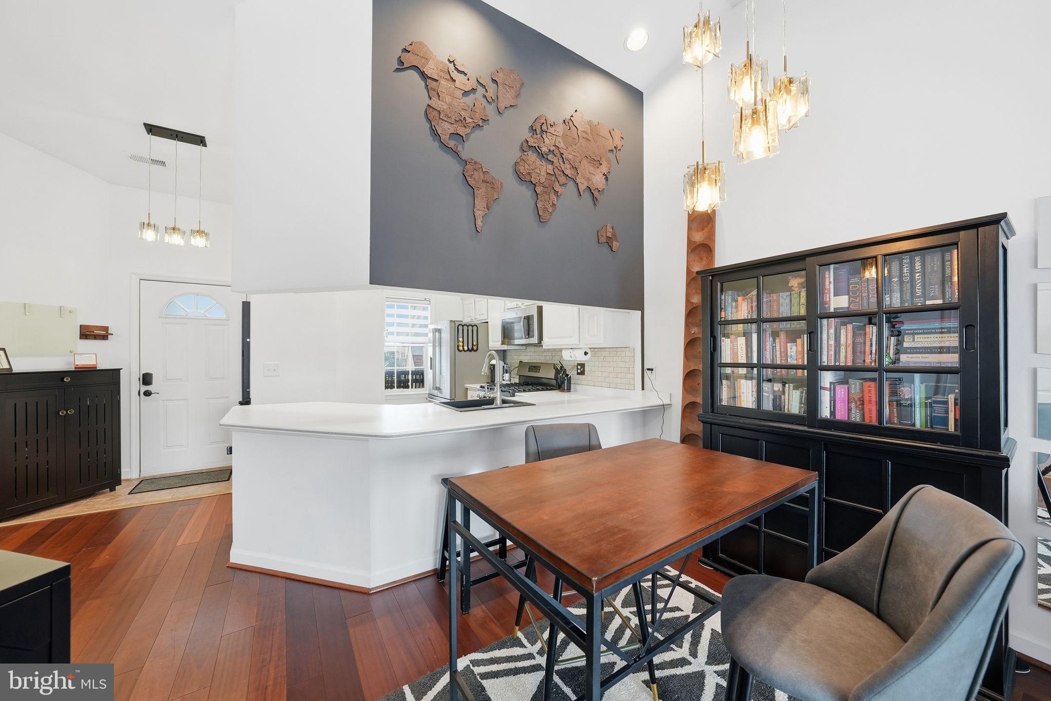 6940 FAIRFAX DRIVE 406