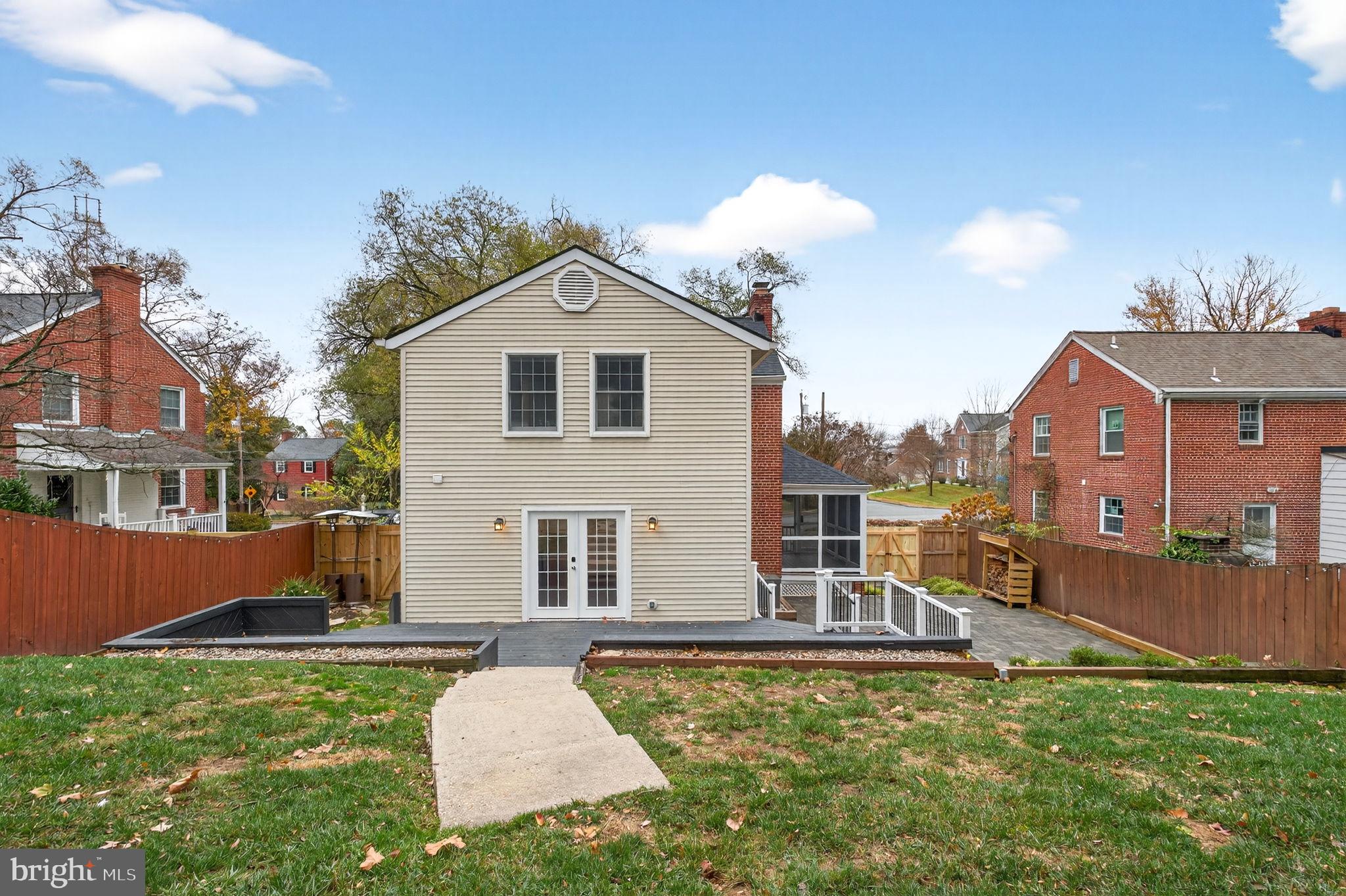 CITY PARK HOMES - Residential Lease