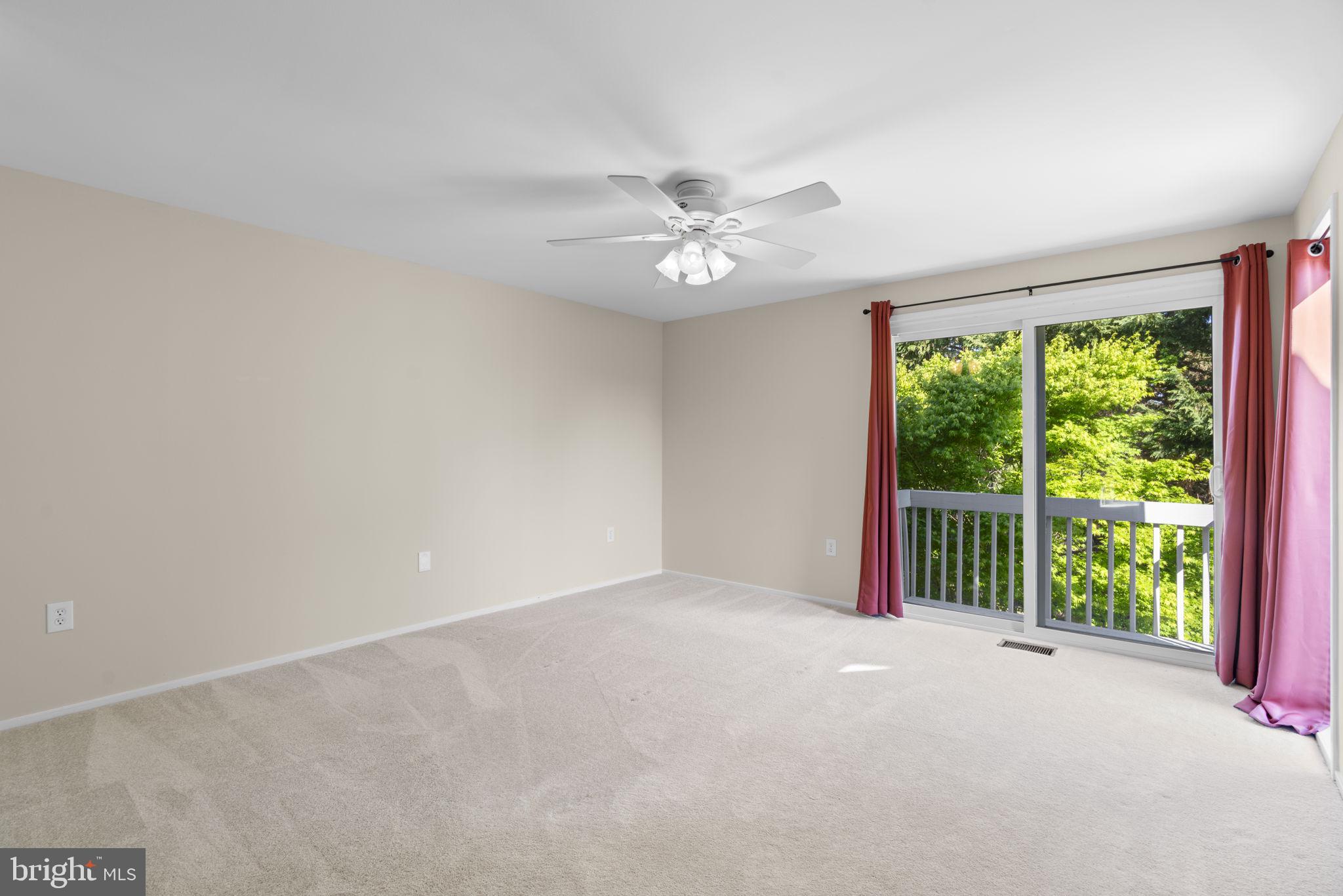 COURTS OF WHETSTONE - Residential