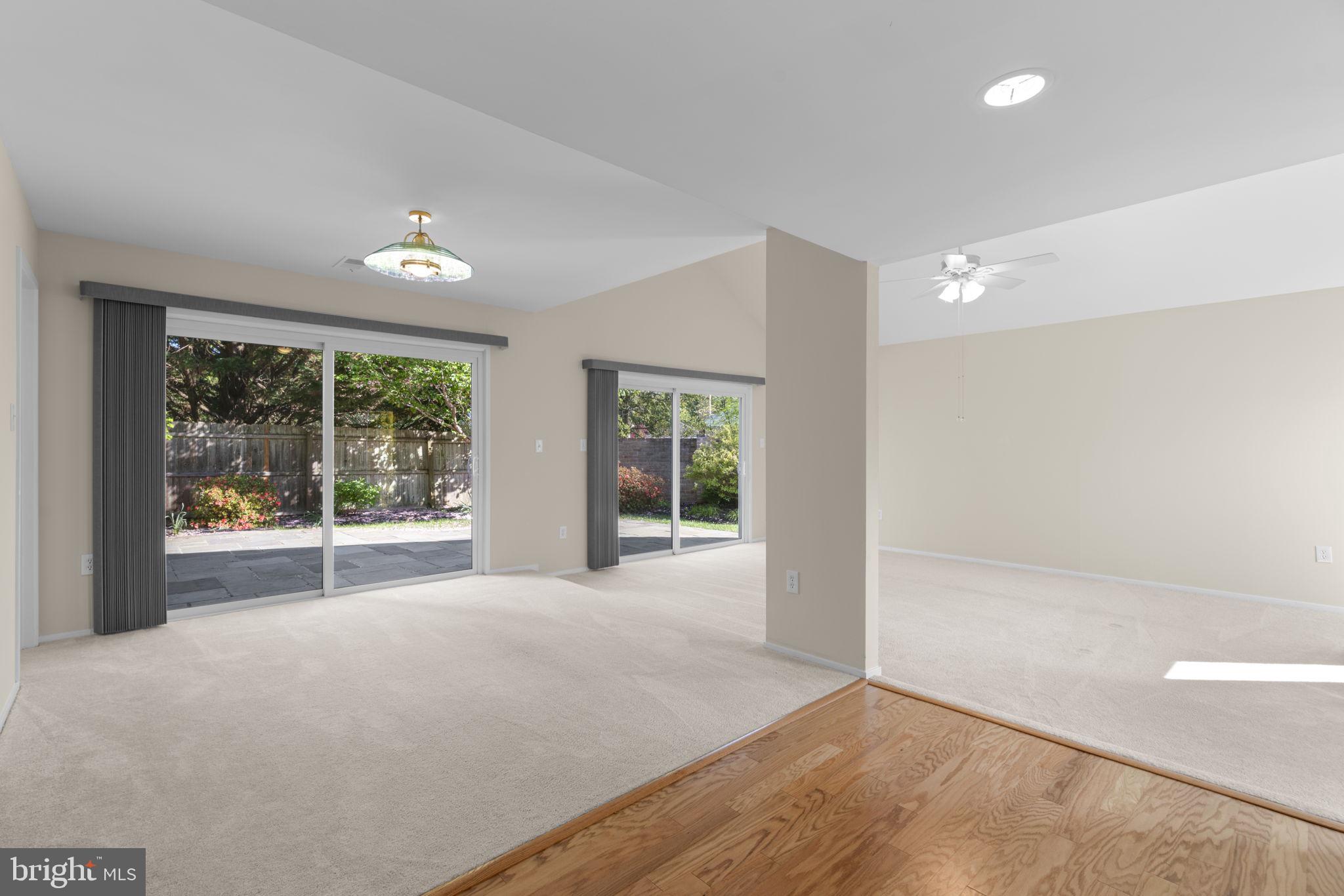 COURTS OF WHETSTONE - Residential