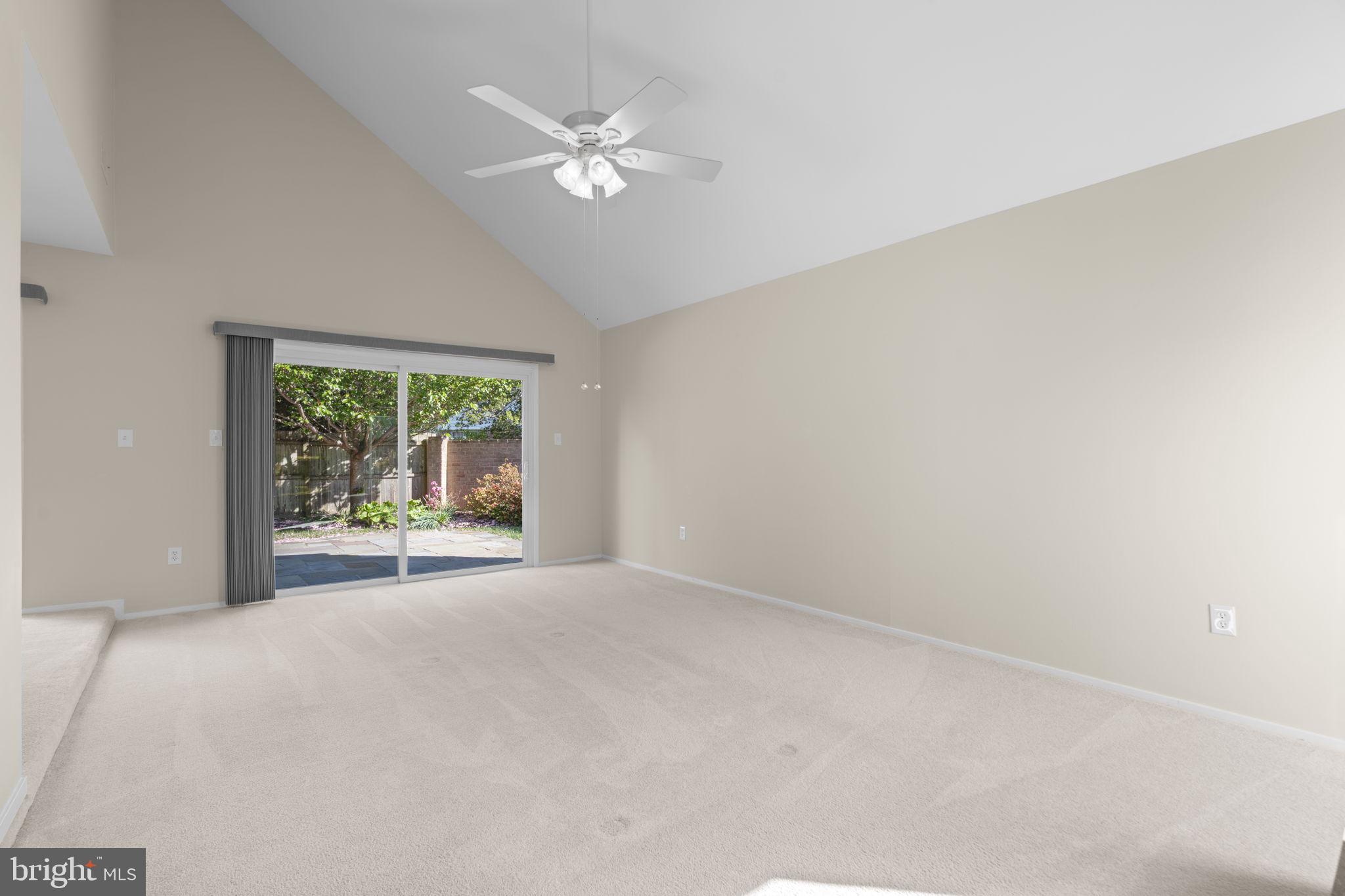 COURTS OF WHETSTONE - Residential