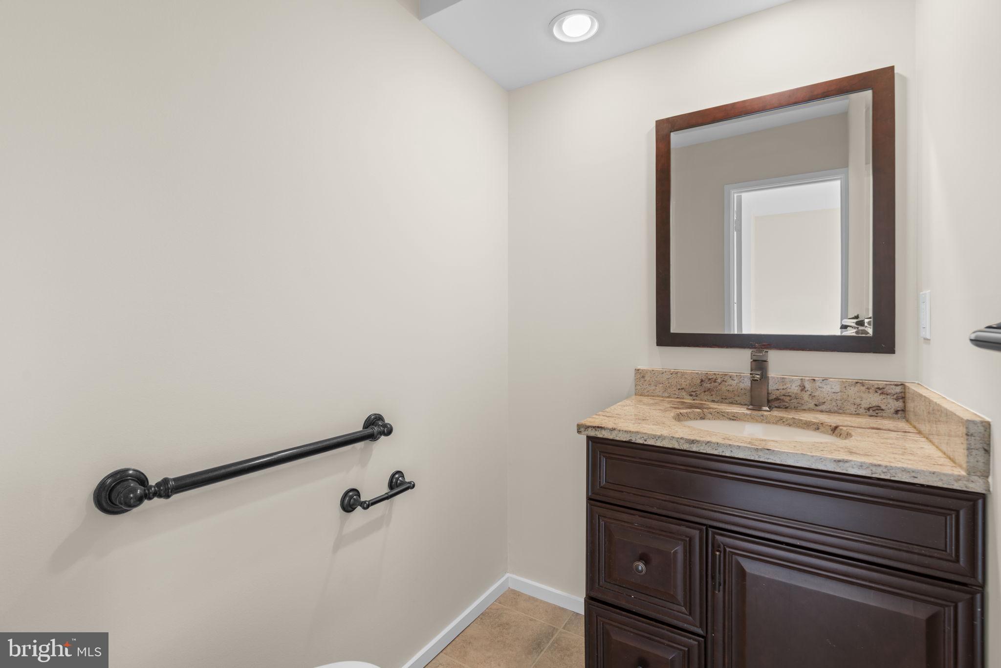 COURTS OF WHETSTONE - Residential