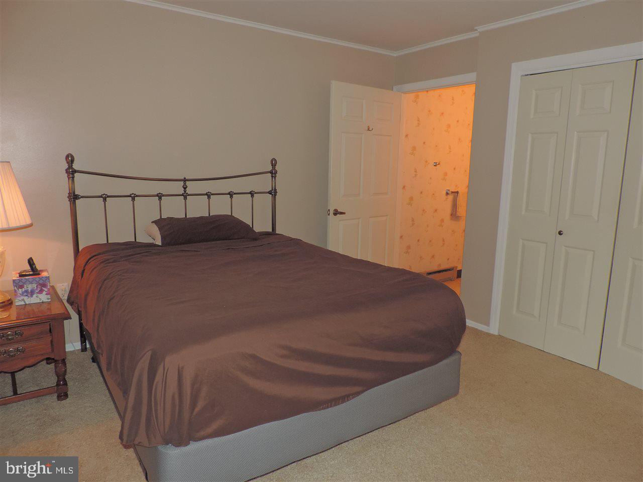 CRESTVIEW VILLAS - Residential