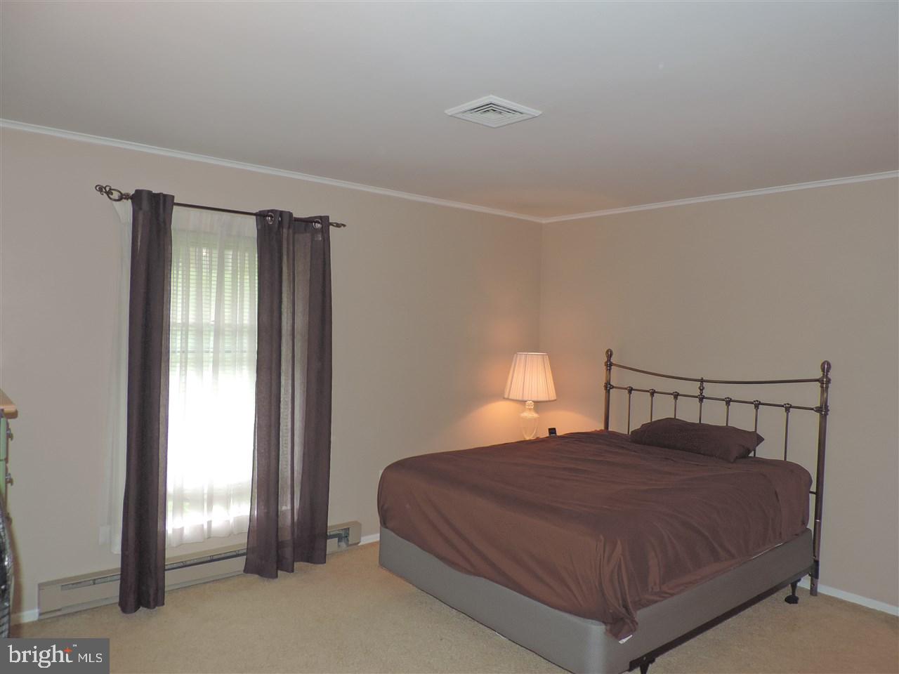 CRESTVIEW VILLAS - Residential