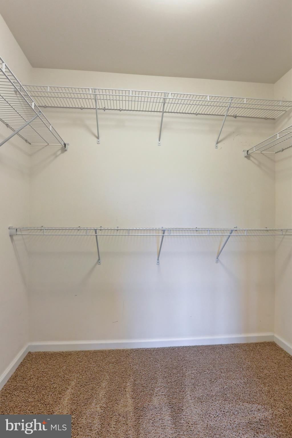 POTOMAC STATION - Residential