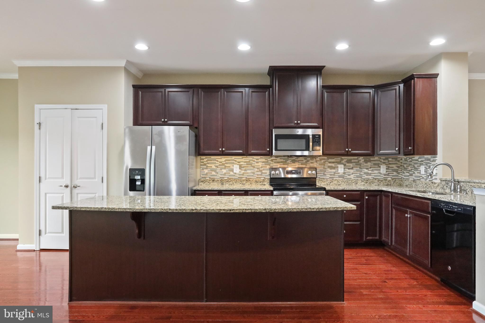 POTOMAC STATION - Residential