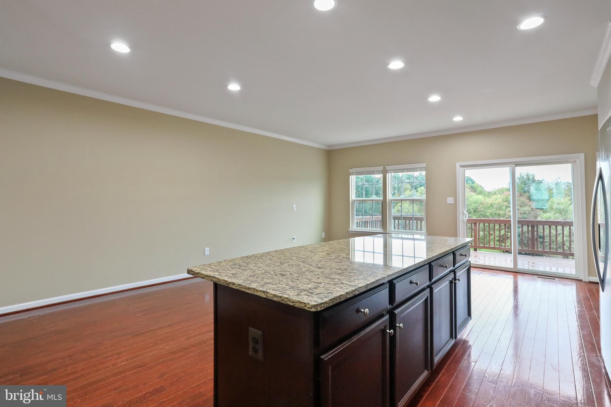 POTOMAC STATION - Residential