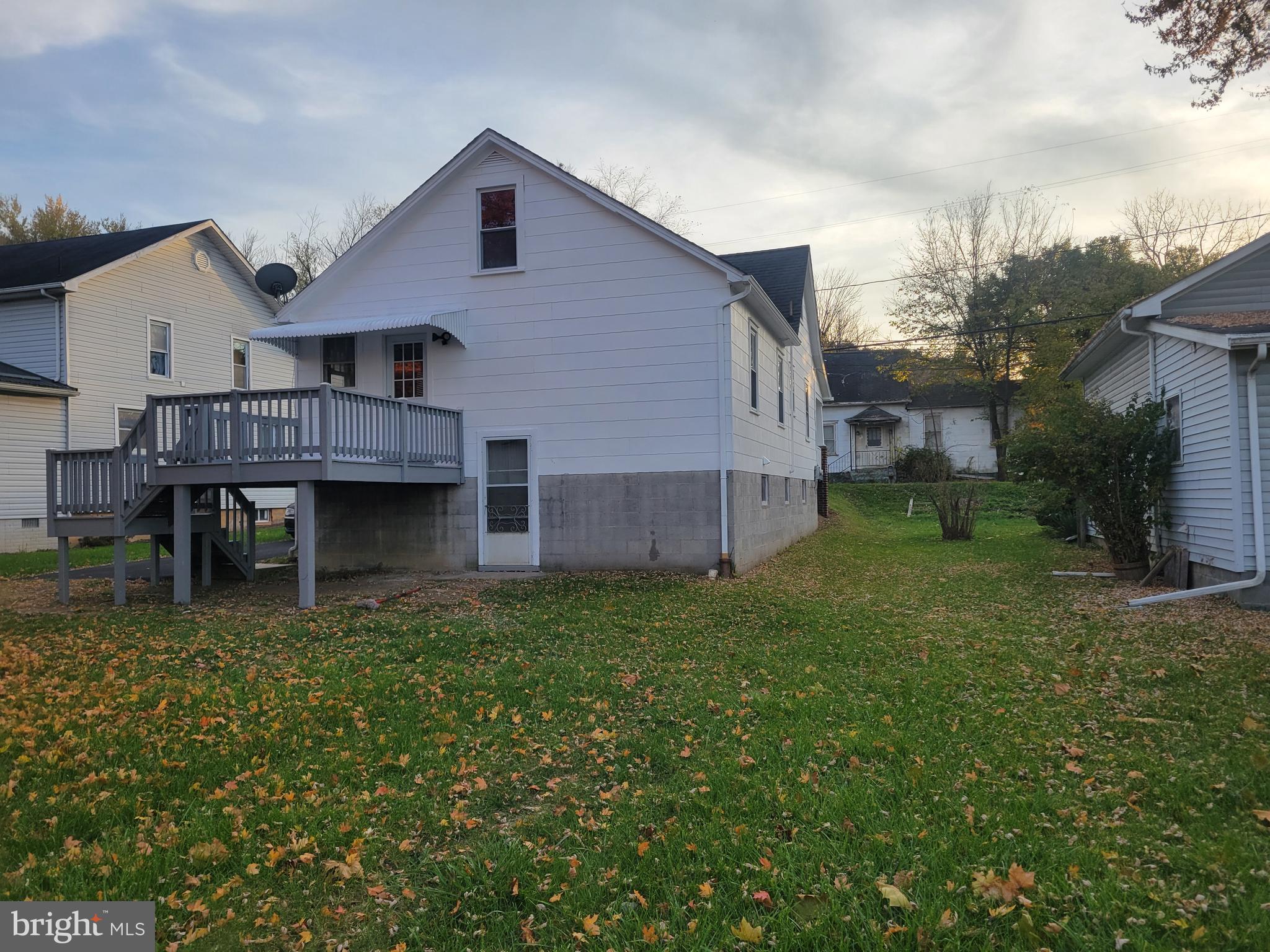 FORT ASHBY - Residential