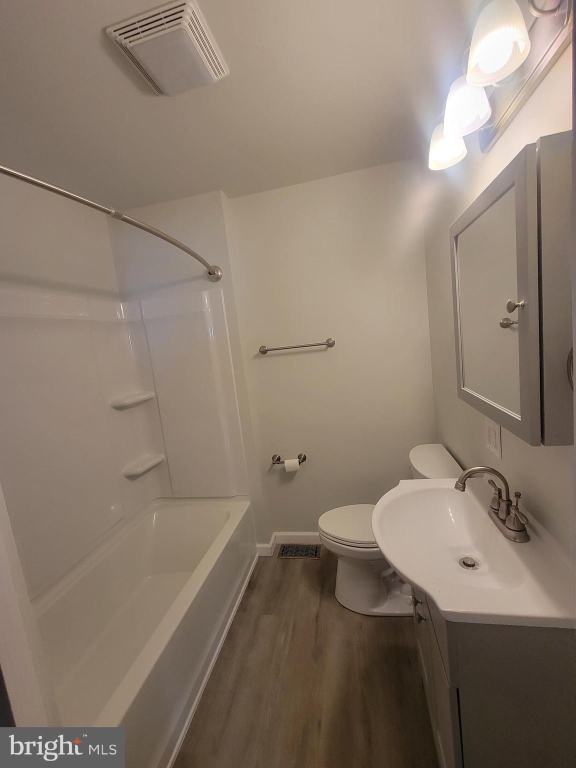 FORT ASHBY - Residential