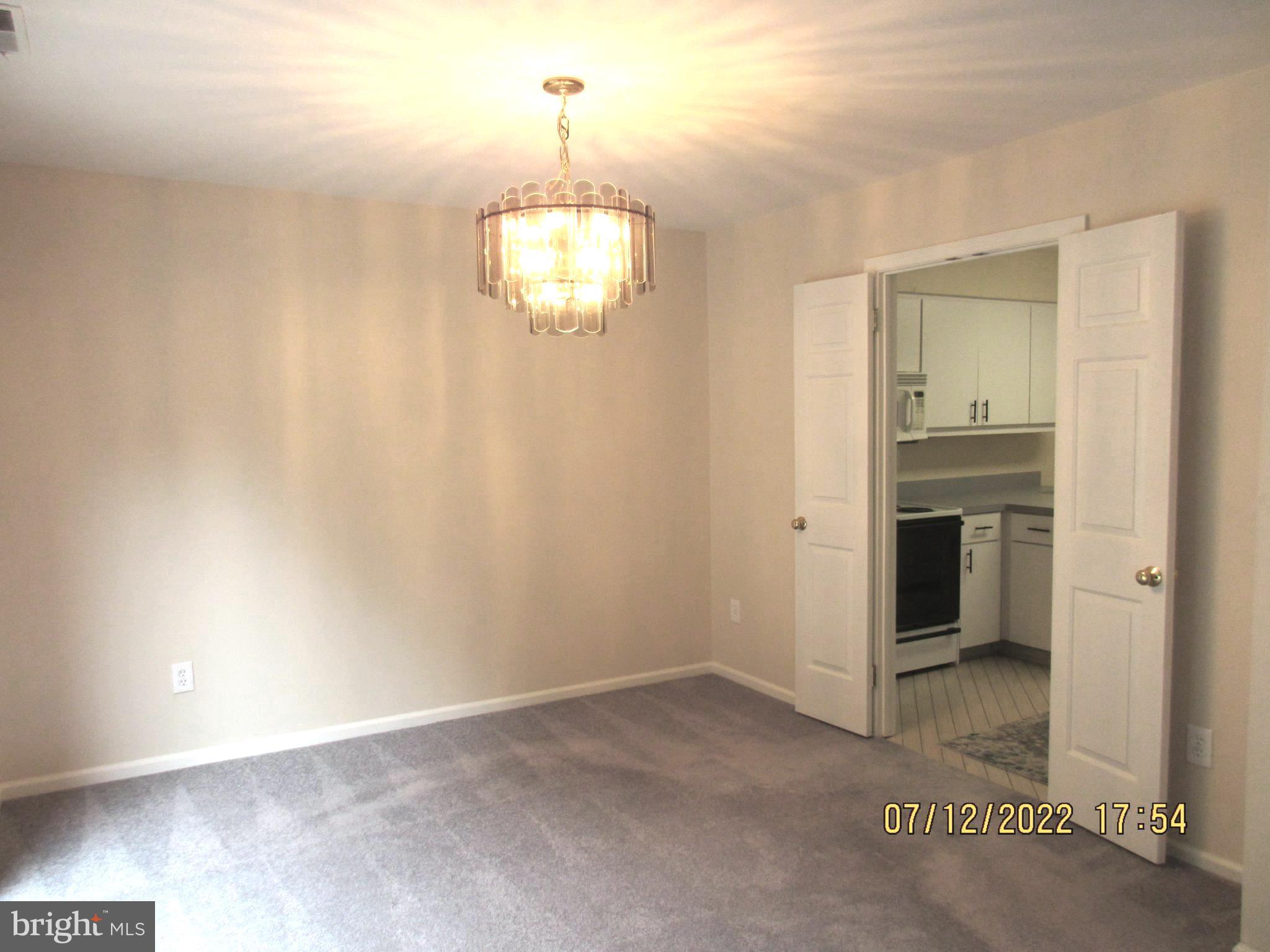 YARDLEY CORNERS - Residential Lease