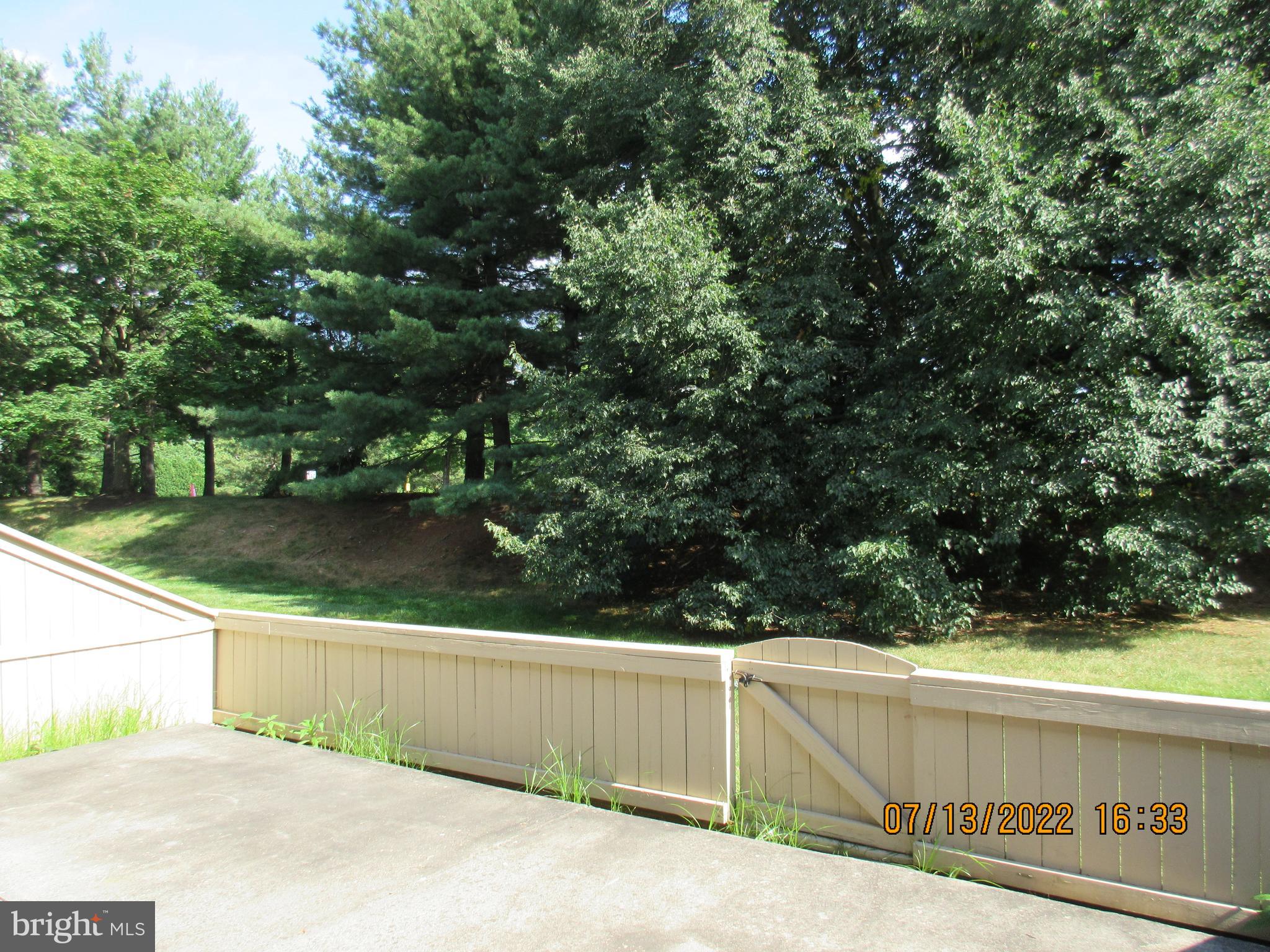 YARDLEY CORNERS - Residential Lease