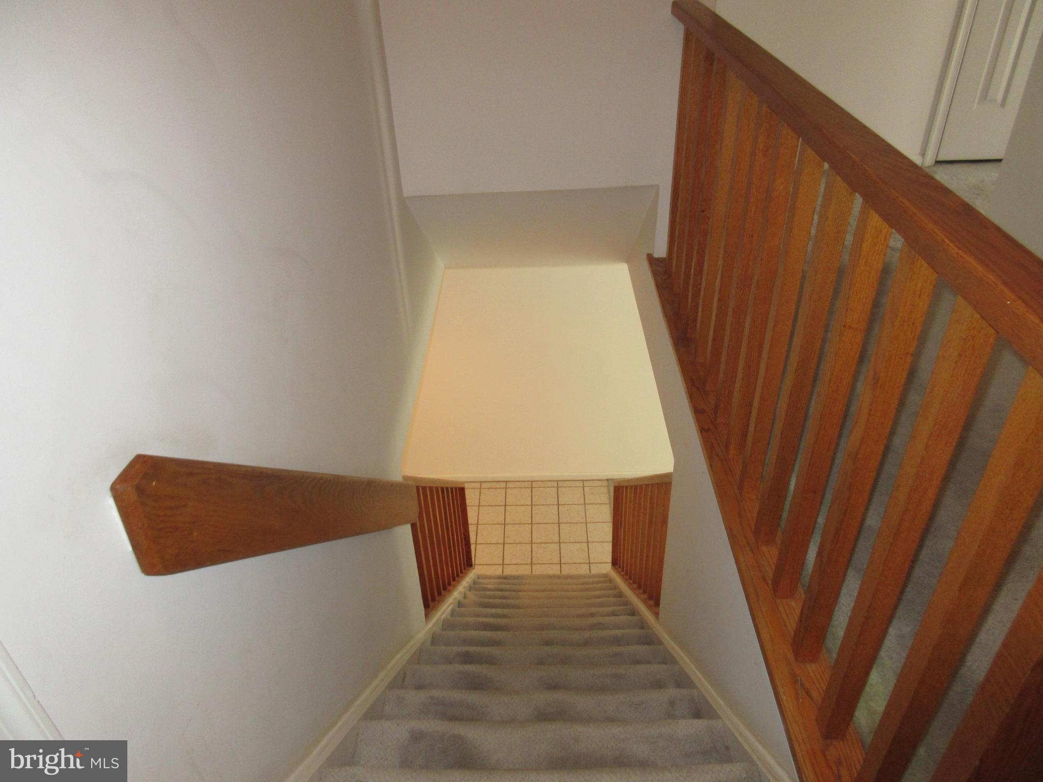 YARDLEY CORNERS - Residential Lease