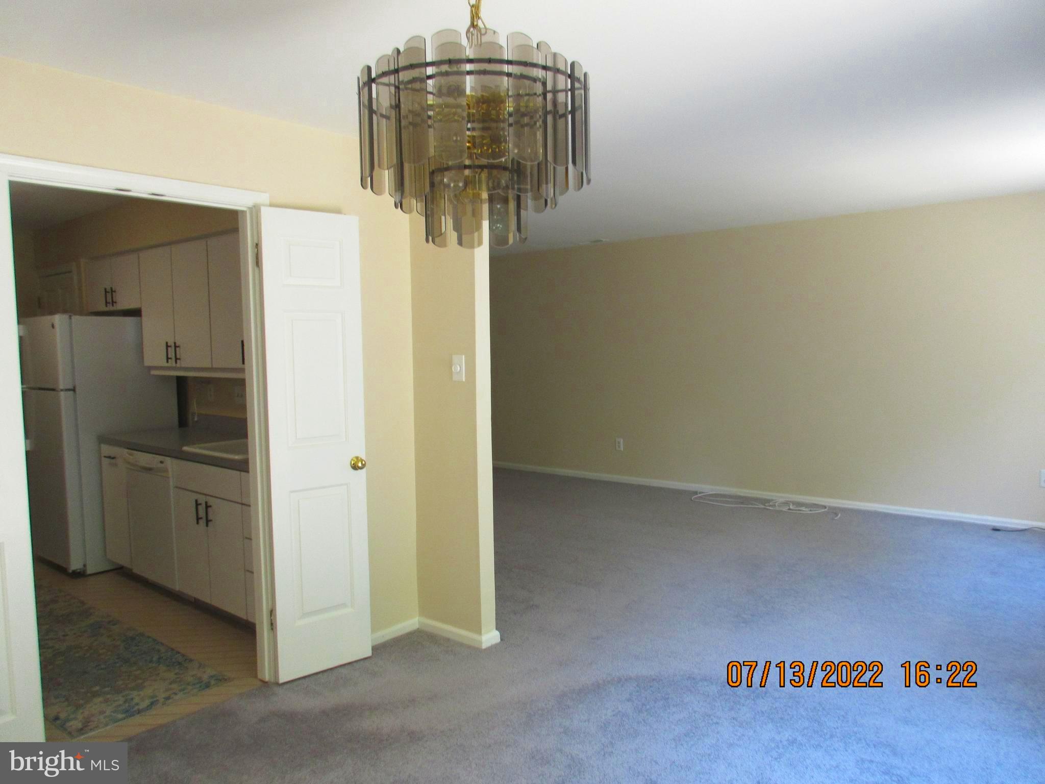 YARDLEY CORNERS - Residential Lease