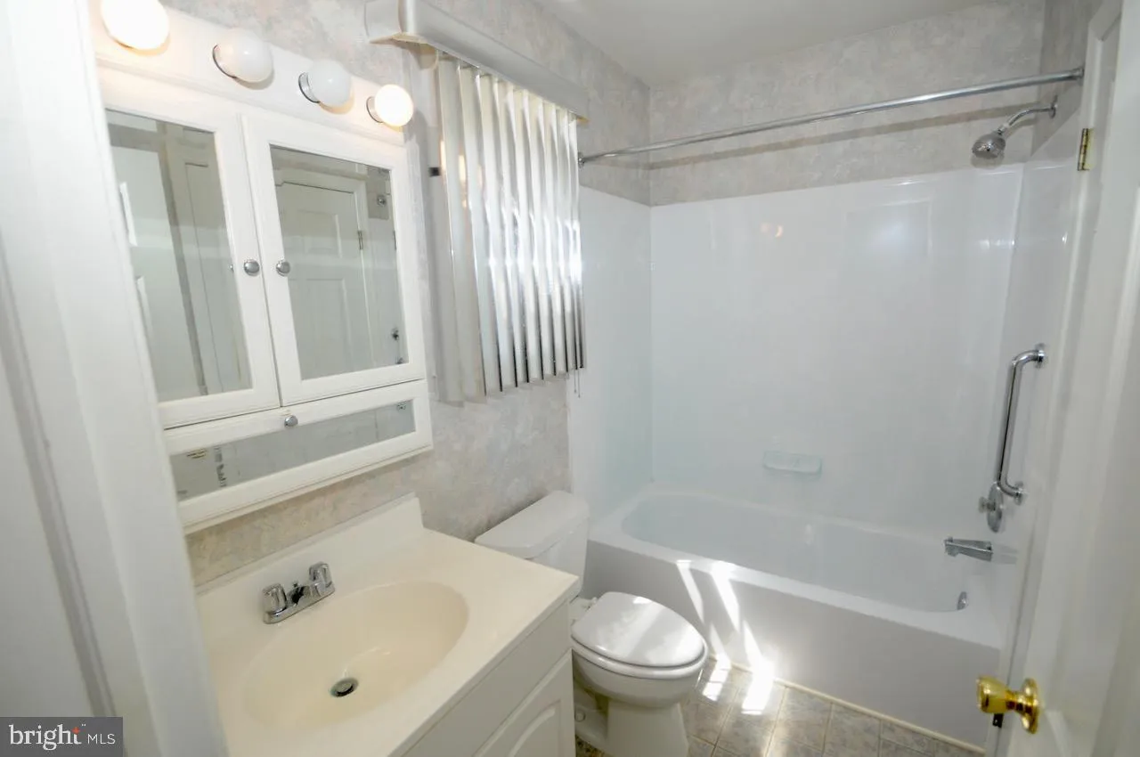 Waterford Works, New Jersey 08089, United States, 3 Bedrooms Bedrooms, ,2 BathroomsBathrooms,Residential,Pending,123097