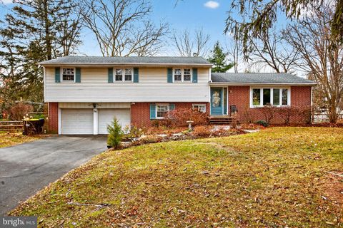 26 AUSTIN ROAD YARDLEY PA 19067