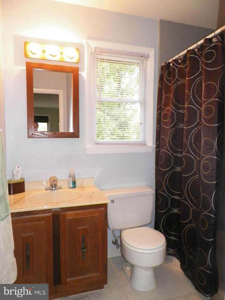 FOX RUN - Residential Lease