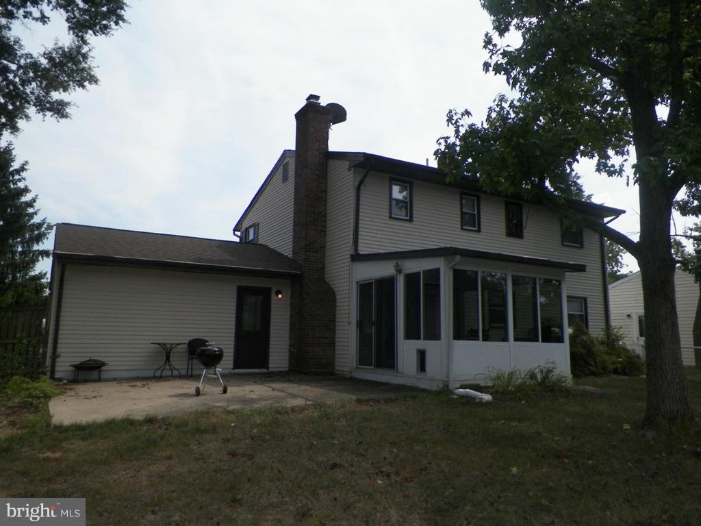 FOX RUN - Residential Lease