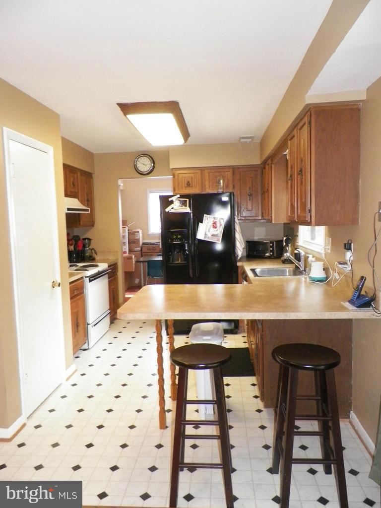 FOX RUN - Residential Lease