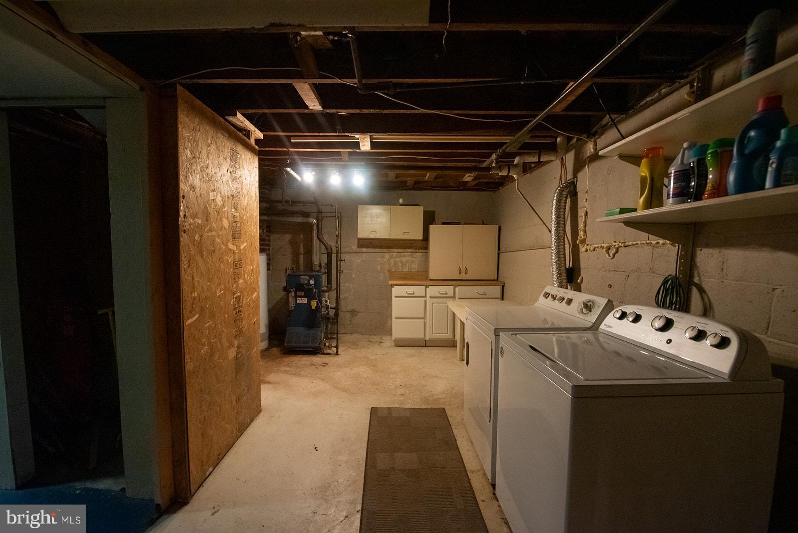 WINDSOR PARK - Residential