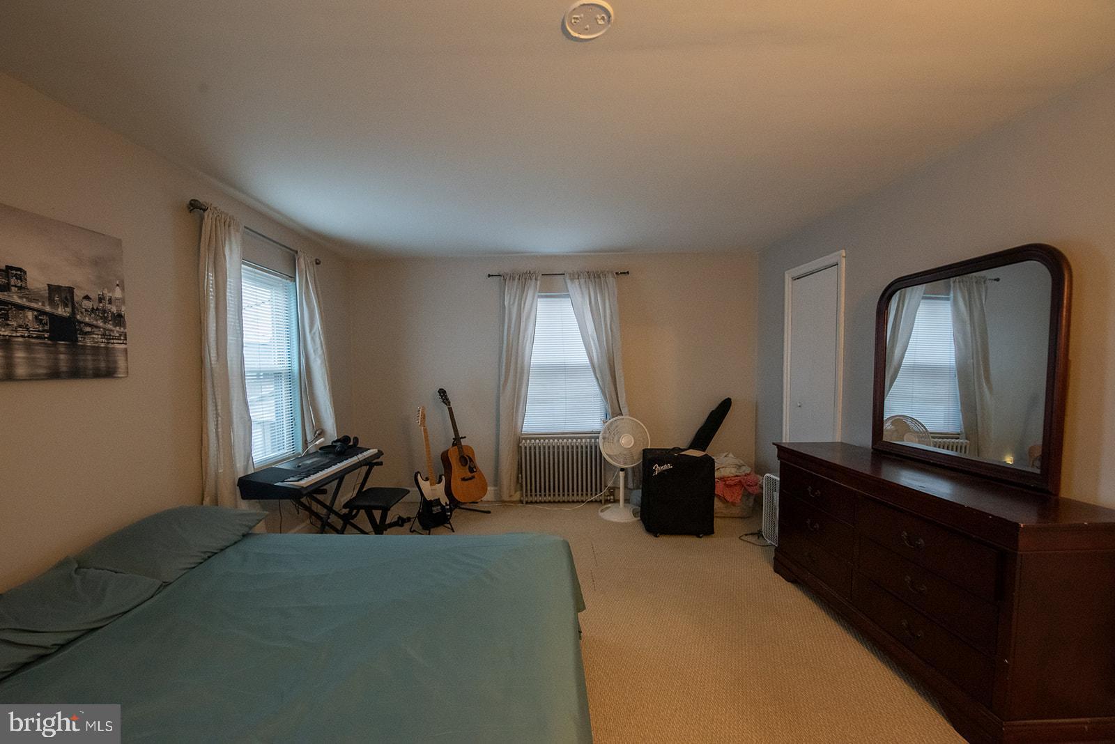 WINDSOR PARK - Residential