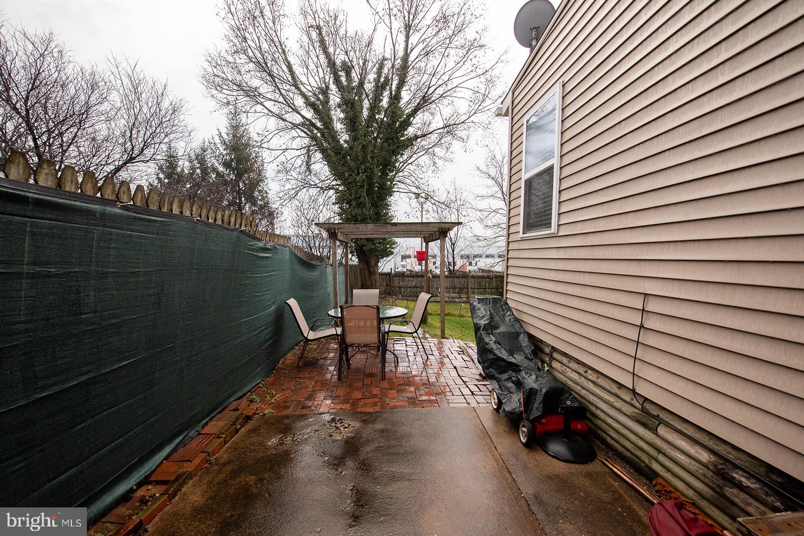 WINDSOR PARK - Residential