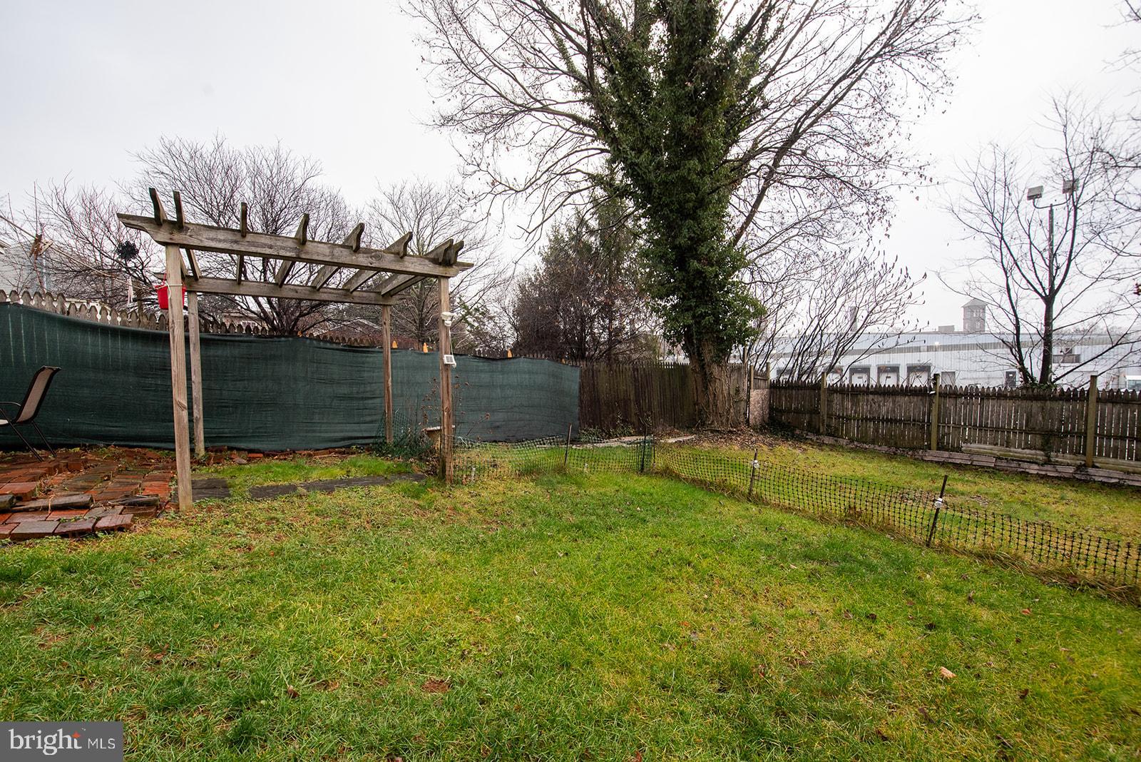 WINDSOR PARK - Residential