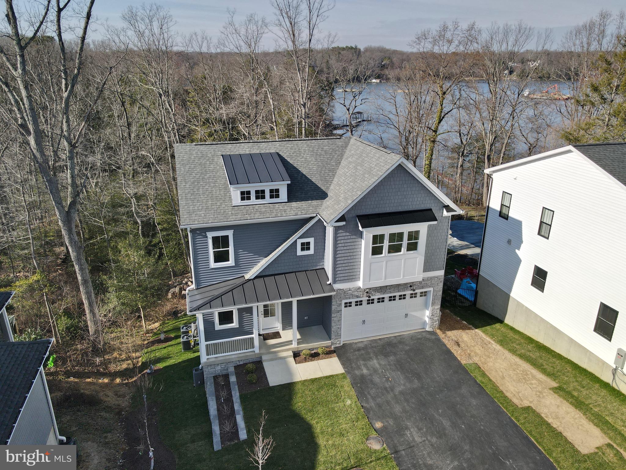 SUNRISE BEACH - Residential