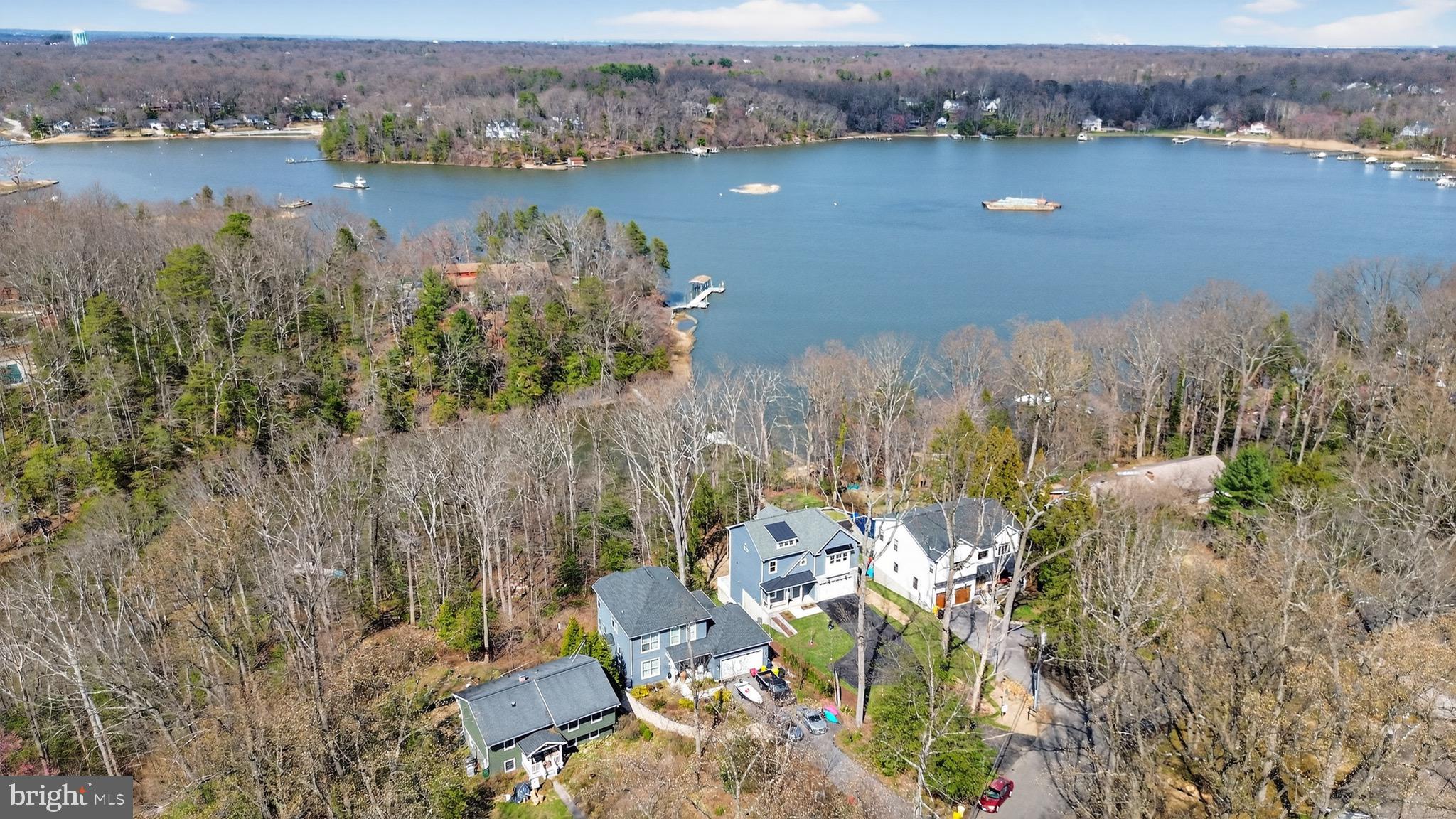 SUNRISE BEACH - Residential