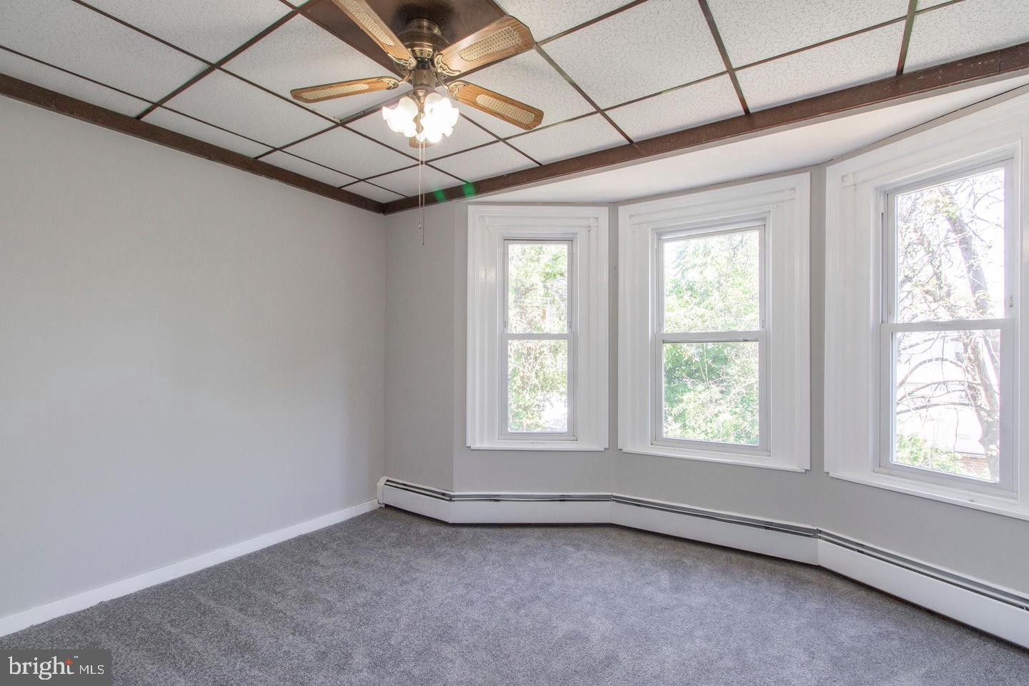 CHELTENHAM VIL - Residential