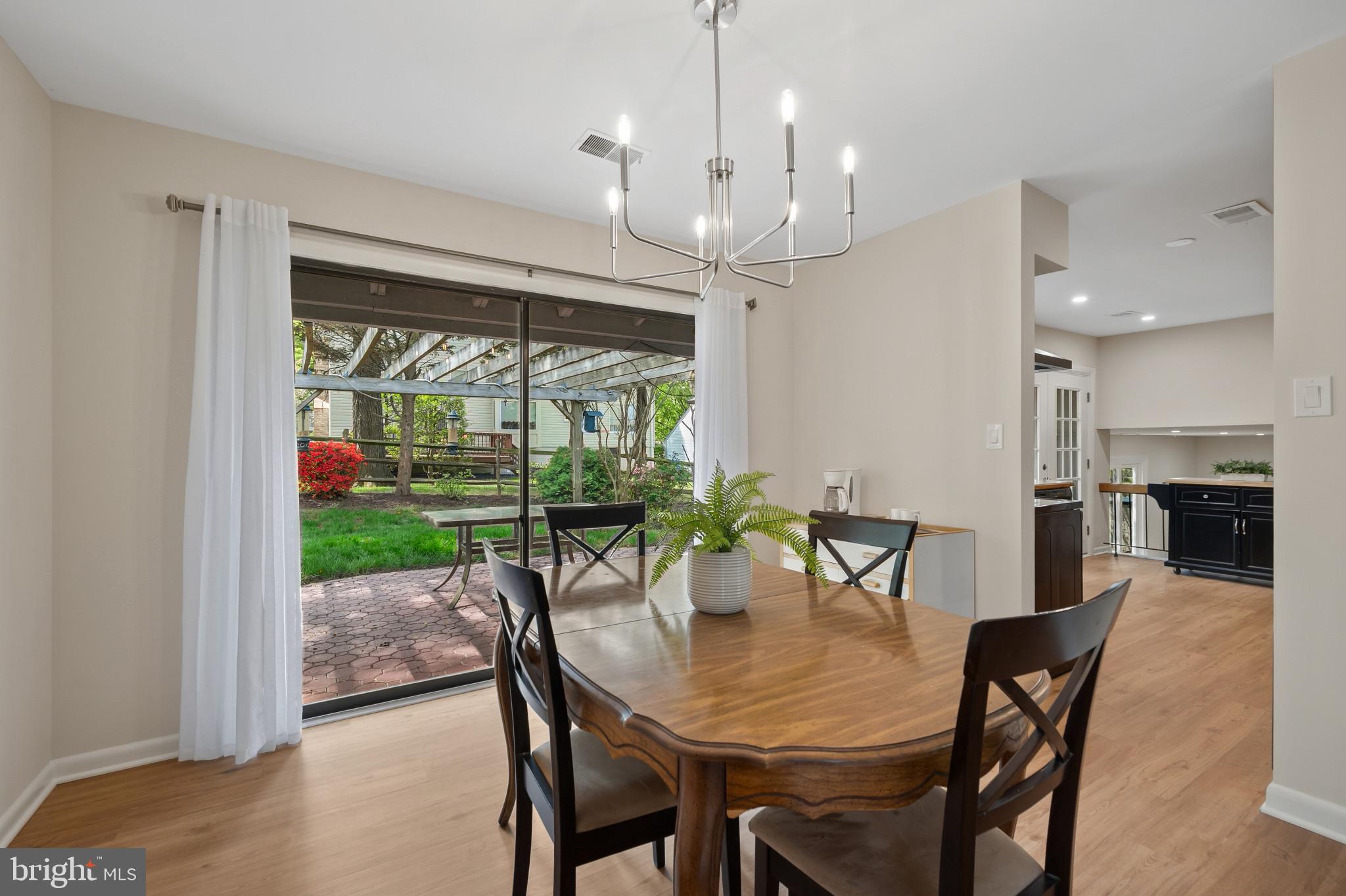 BROOKEVILLE KNOLLS - Residential