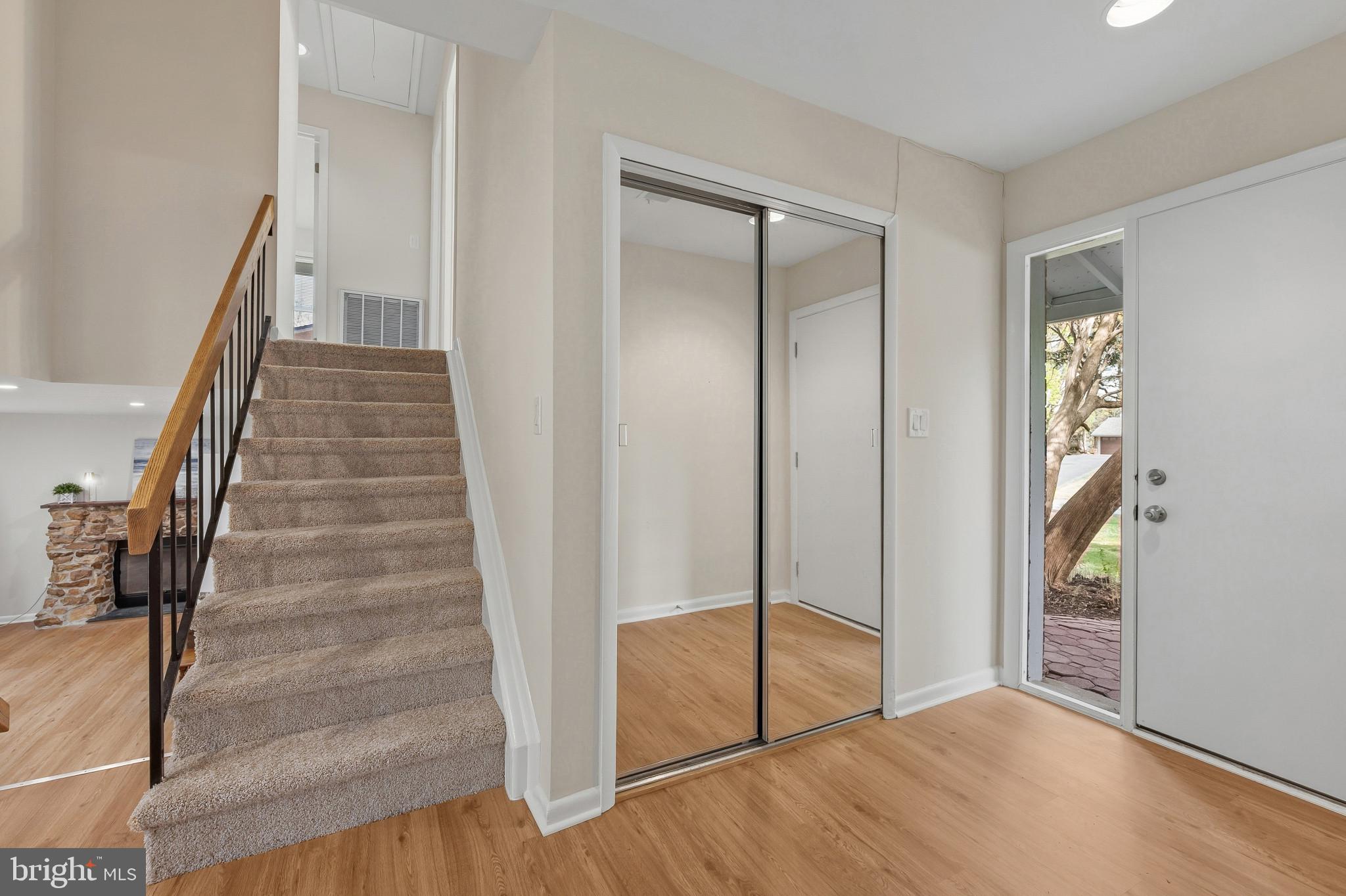 BROOKEVILLE KNOLLS - Residential