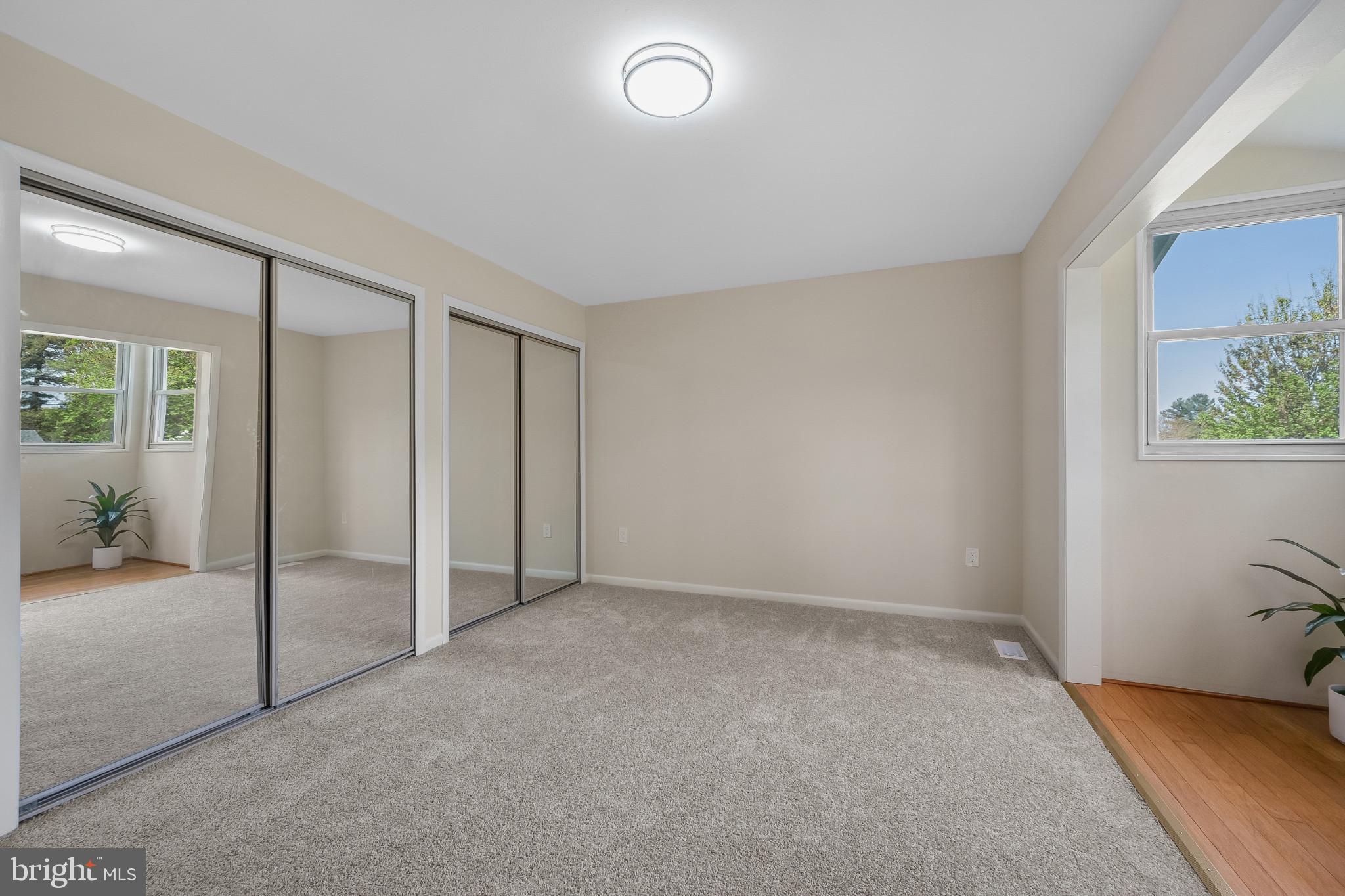 BROOKEVILLE KNOLLS - Residential