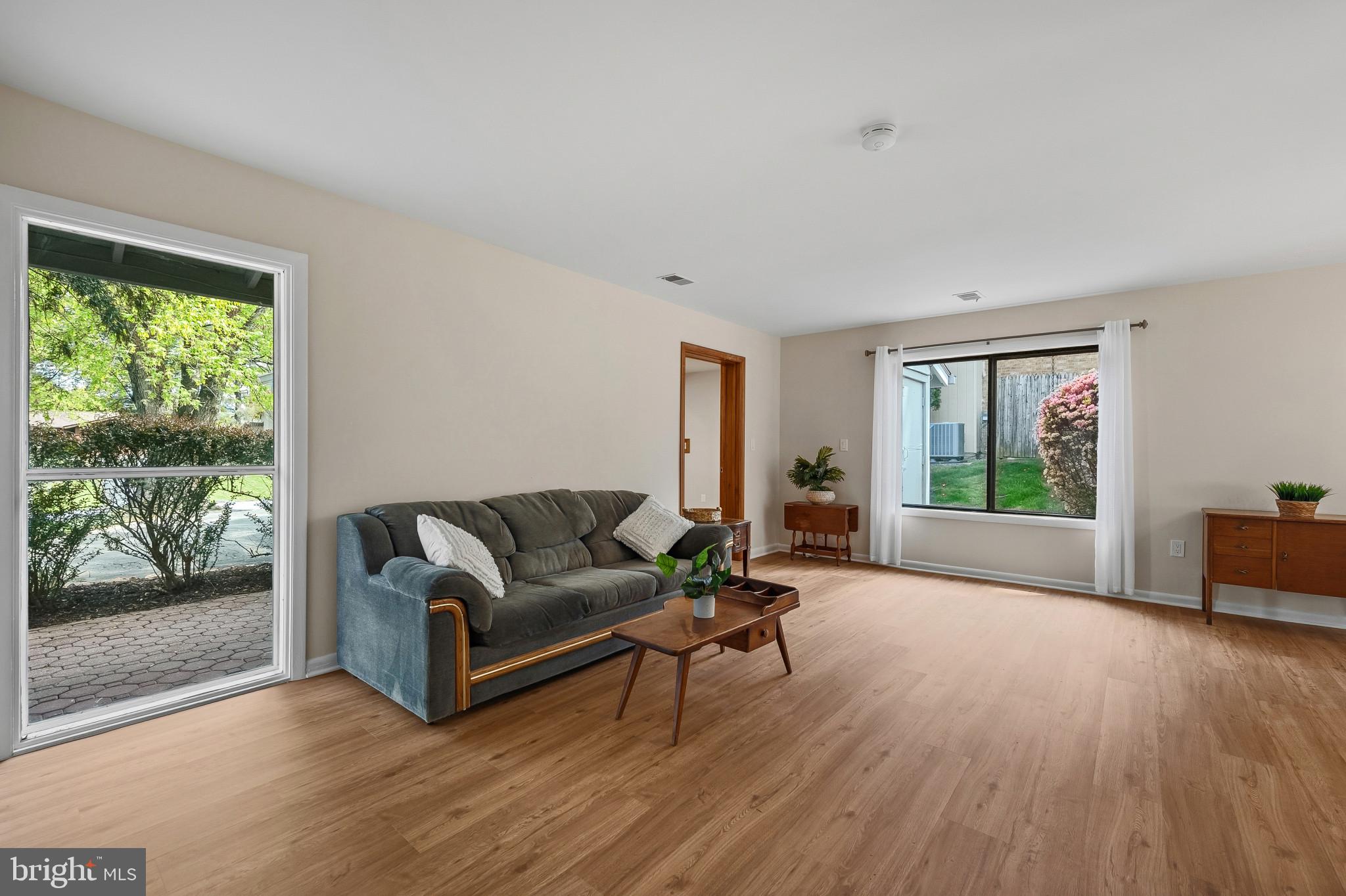 BROOKEVILLE KNOLLS - Residential