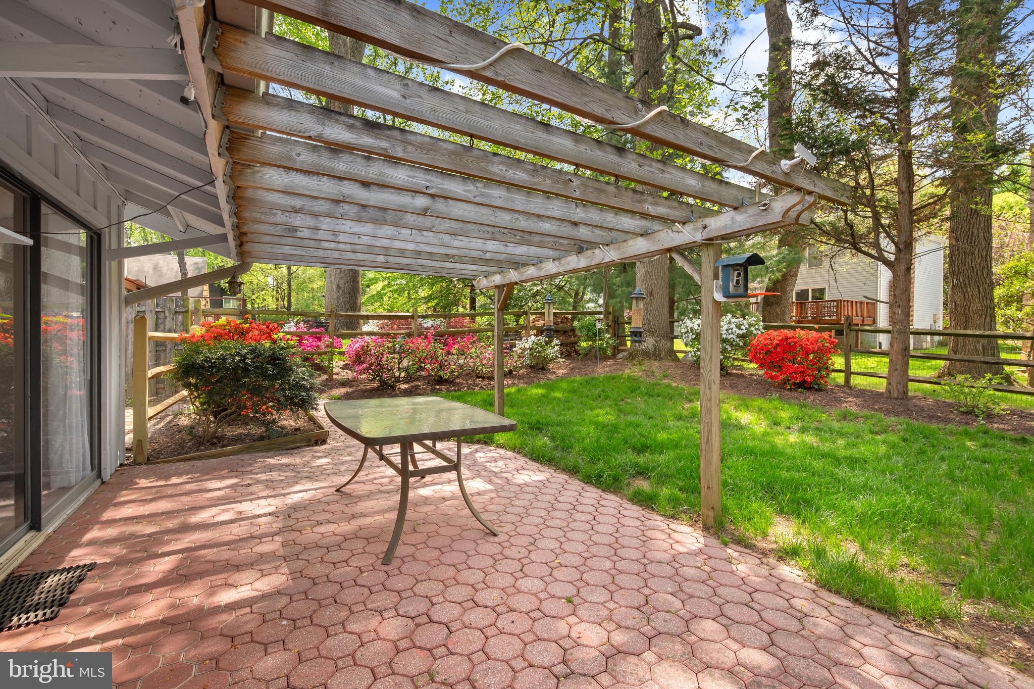 BROOKEVILLE KNOLLS - Residential