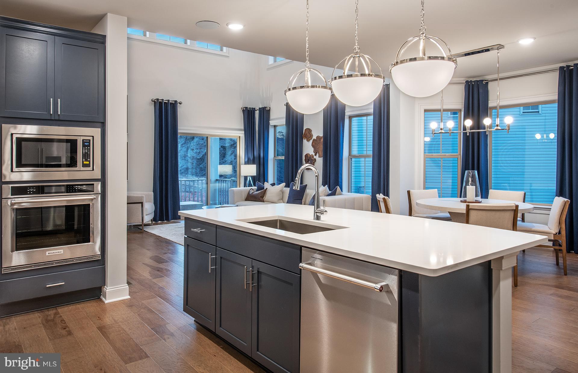 LIBERTY RIDGE - Residential
