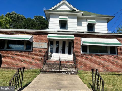 Photo of 219 Warwick Road, LAWNSIDE, NJ 08045 (MLS # NJCD2120868)