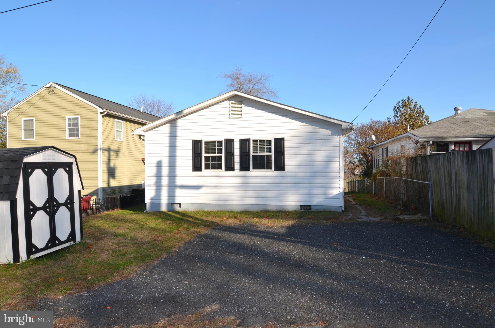 DARES BEACH - Residential Lease