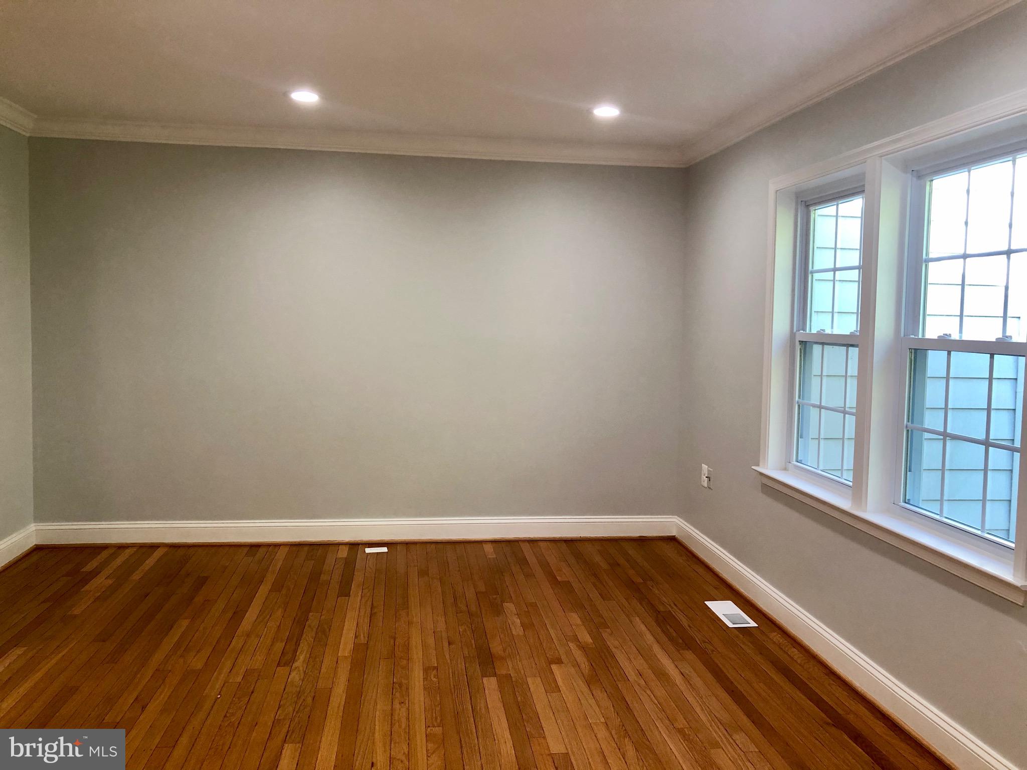 CROWNLEIGH - Residential Lease