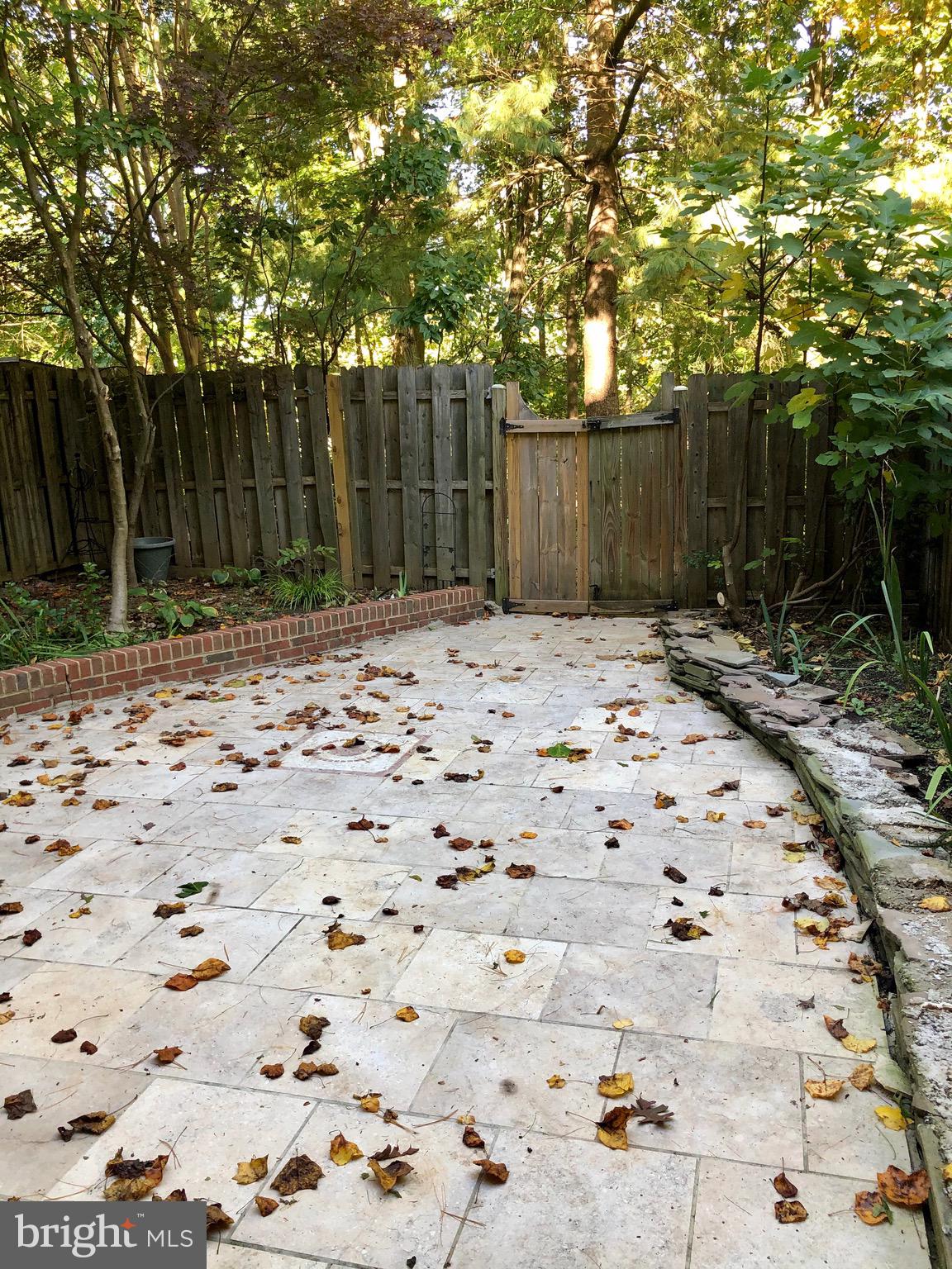 CROWNLEIGH - Residential Lease