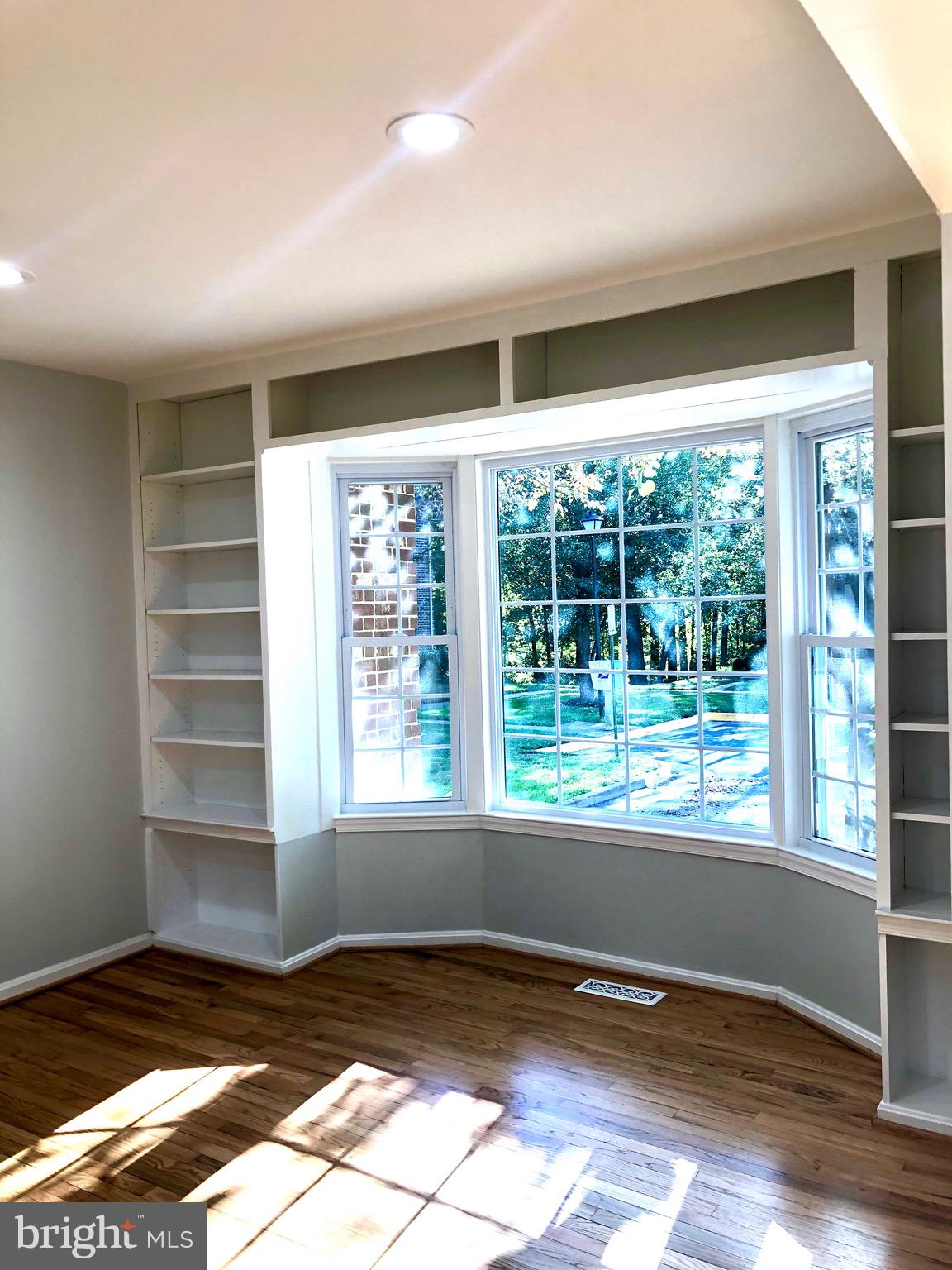 CROWNLEIGH - Residential Lease