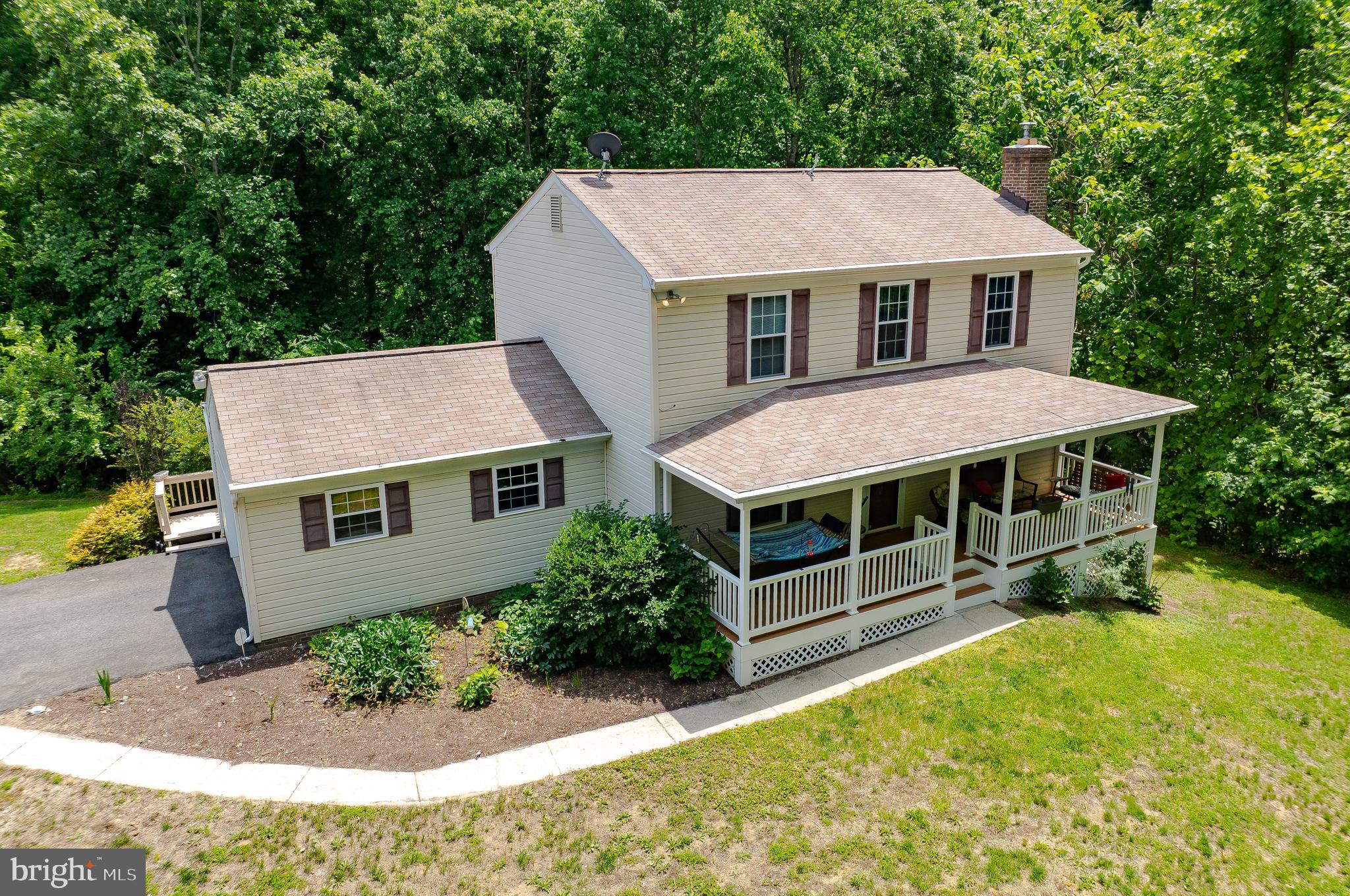 CHAPEL HILLS ESTATES - Residential