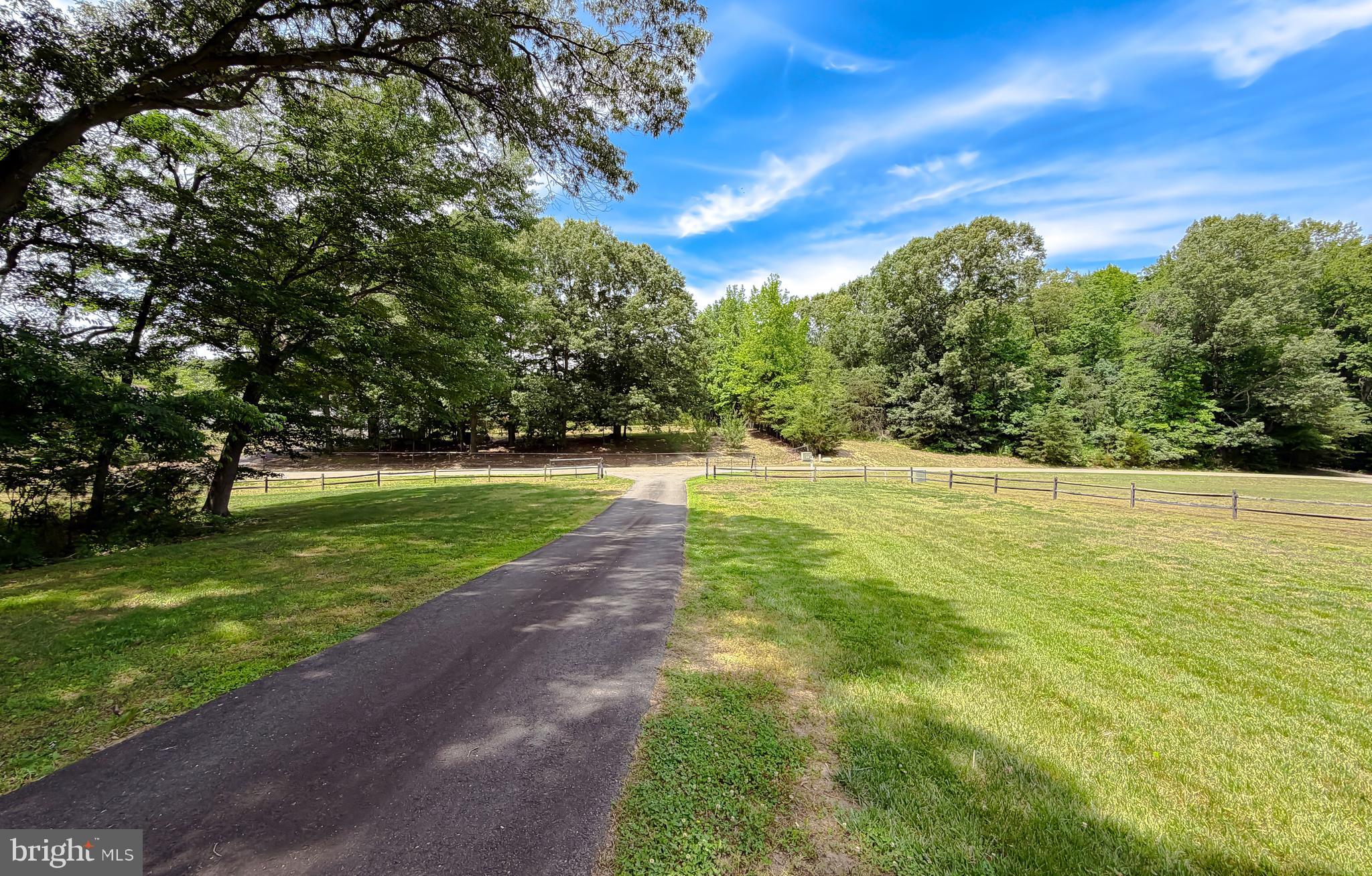 CHAPEL HILLS ESTATES - Residential