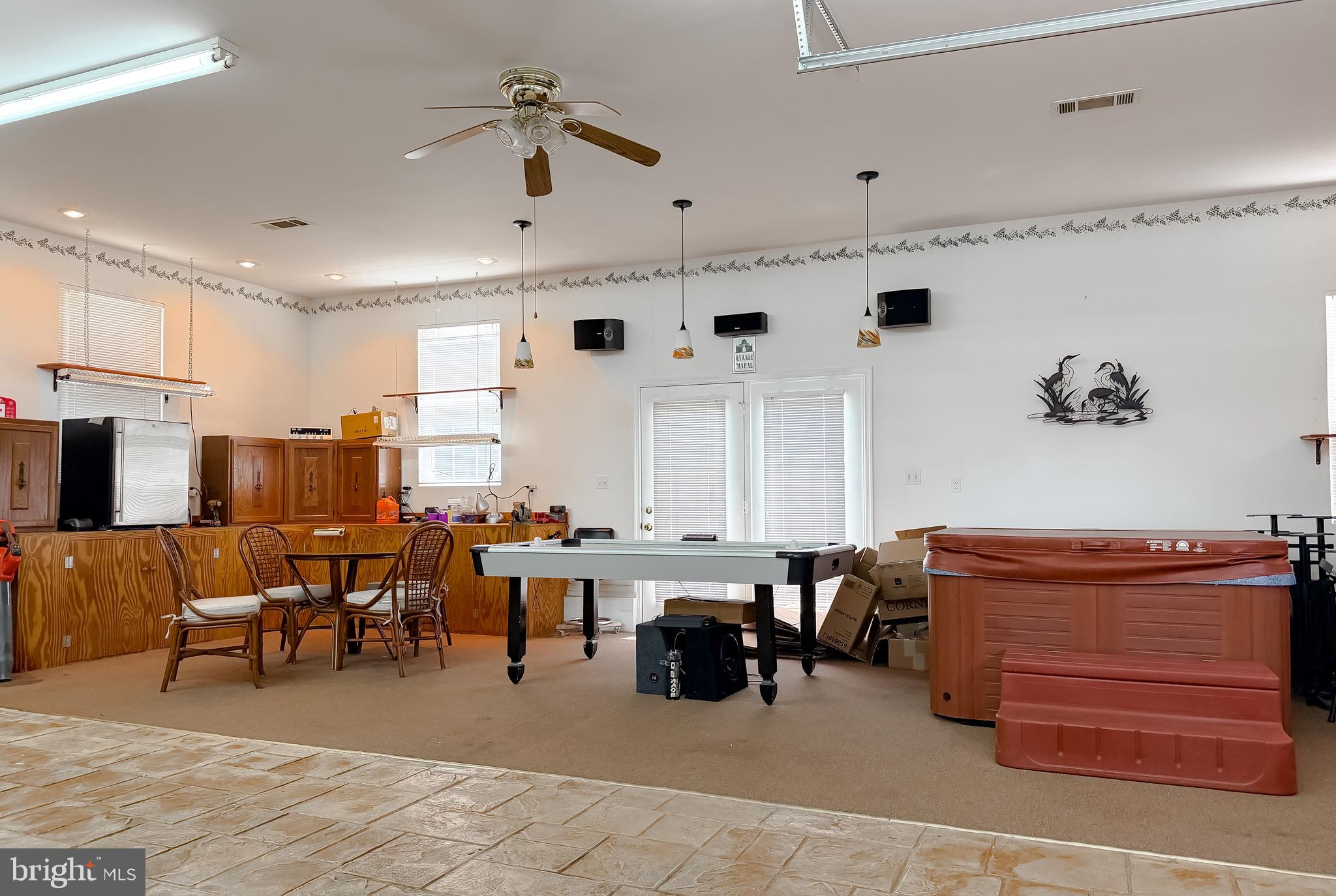 CHAPEL HILLS ESTATES - Residential