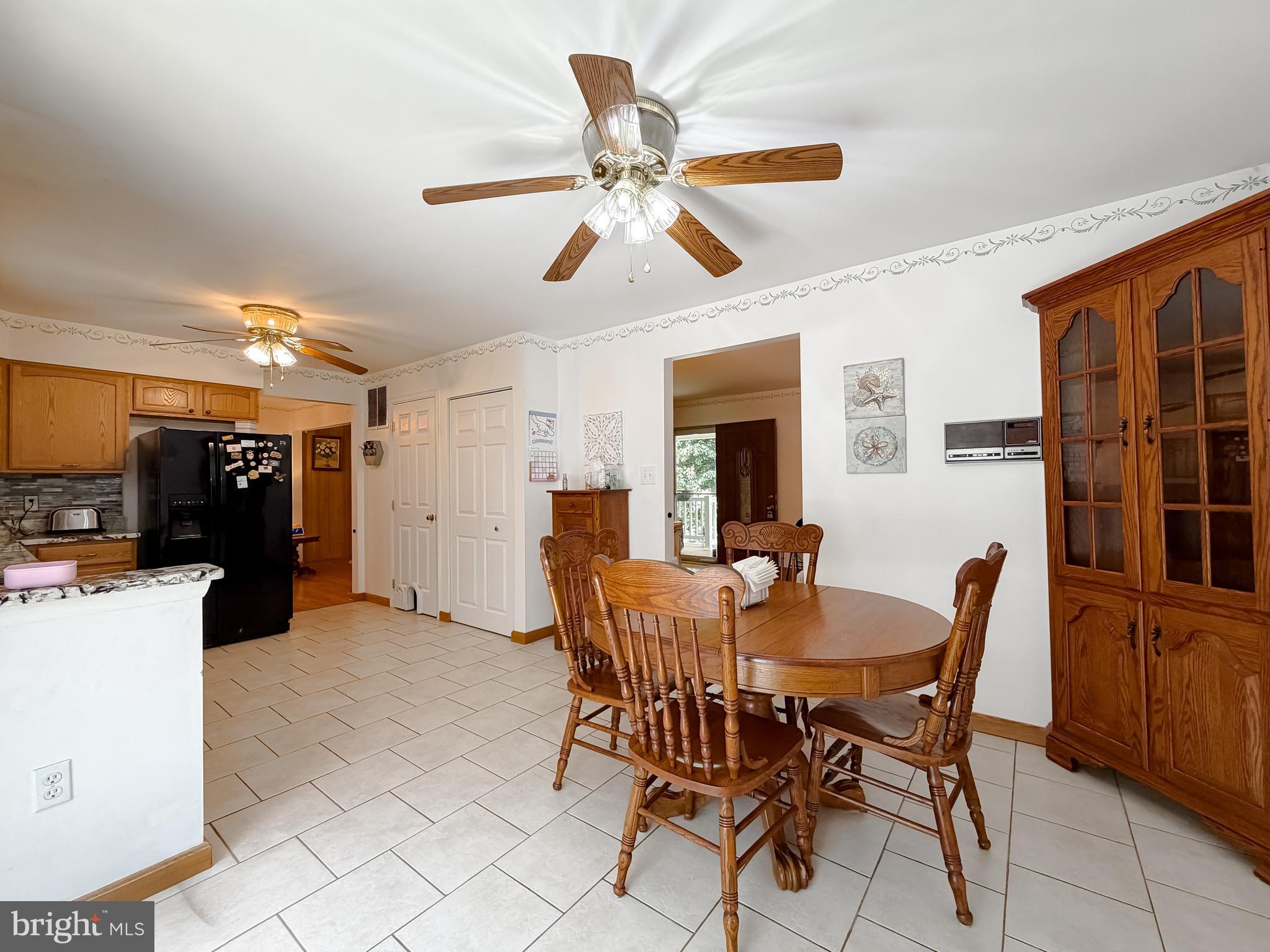 CHAPEL HILLS ESTATES - Residential