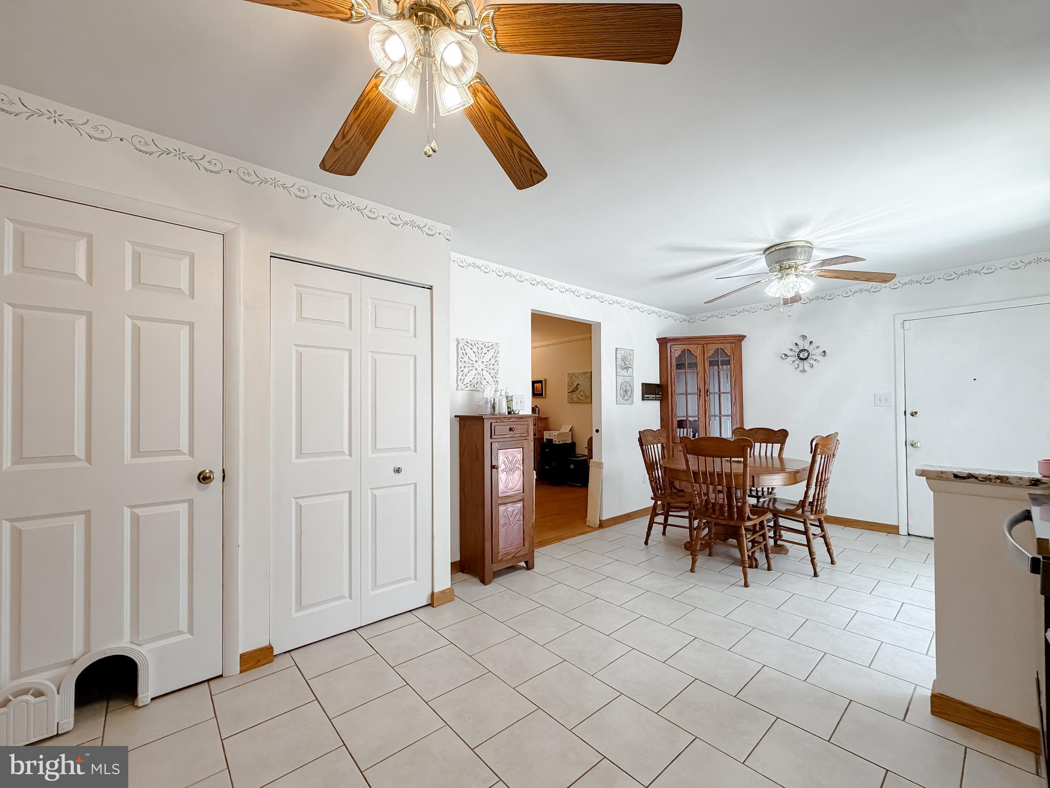 CHAPEL HILLS ESTATES - Residential
