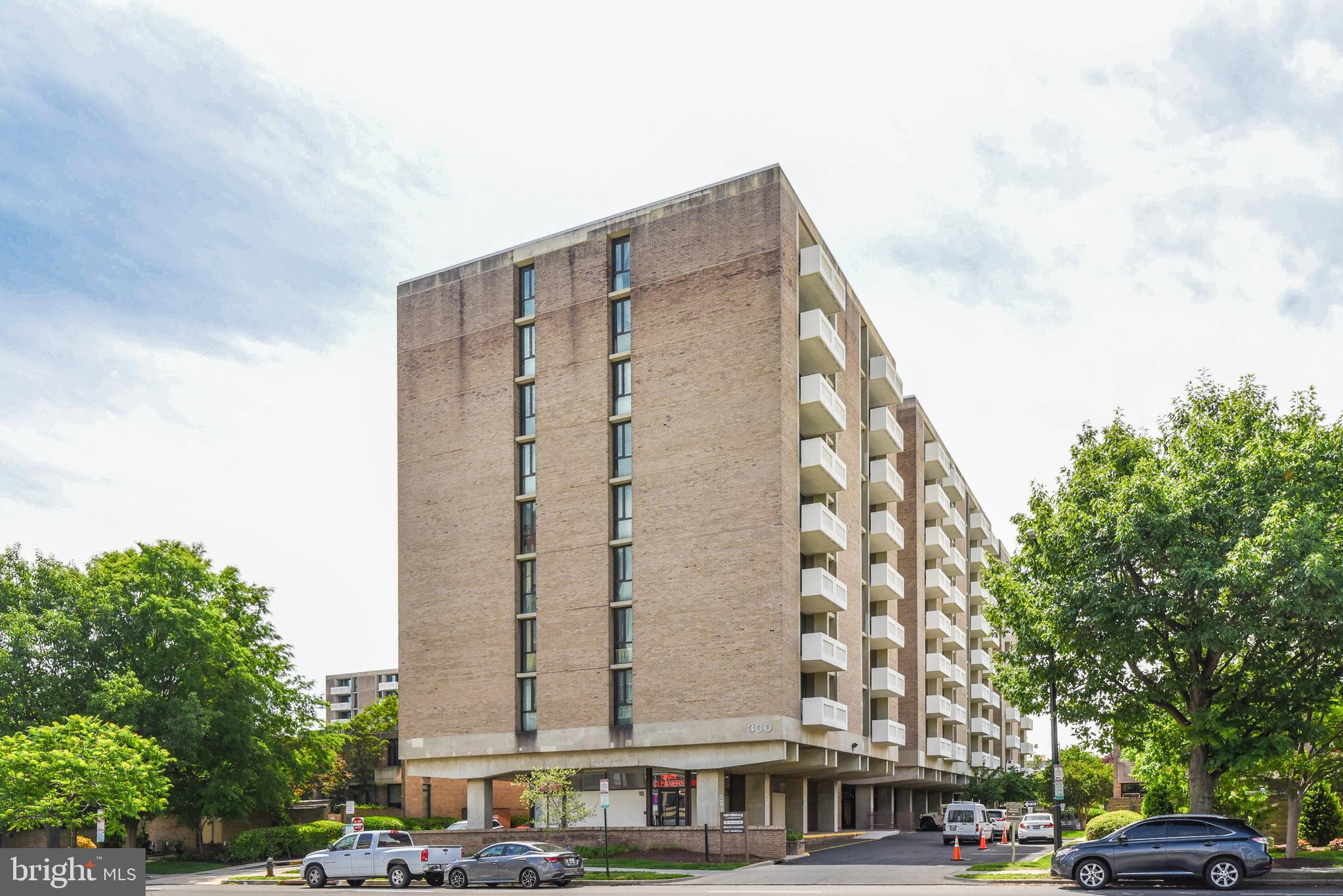 300 M STREET SW N508